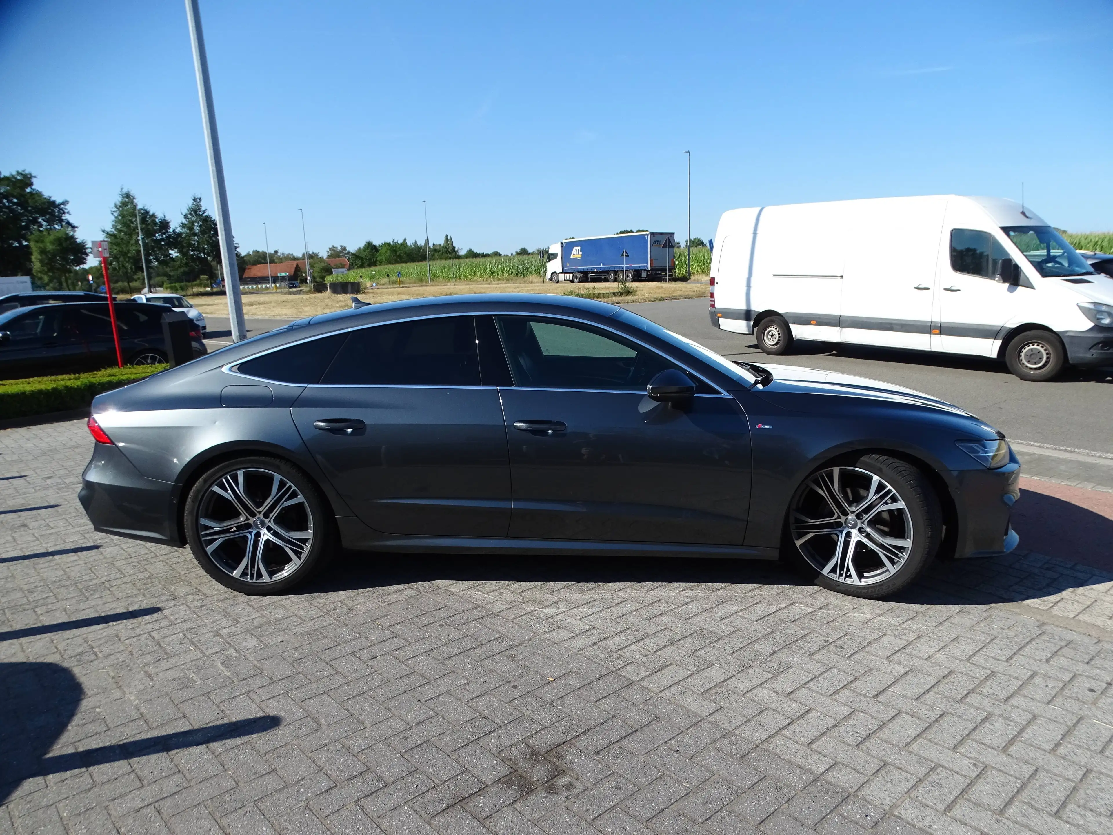Audi A7 A7 40 TDi S tronic S-Line — photo 3