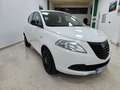 Lancia Ypsilon Ypsilon 1.2 8v 69cv E6 Weiß - thumbnail 3
