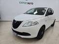 Lancia Ypsilon Ypsilon 1.2 8v 69cv E6 Weiß - thumbnail 1