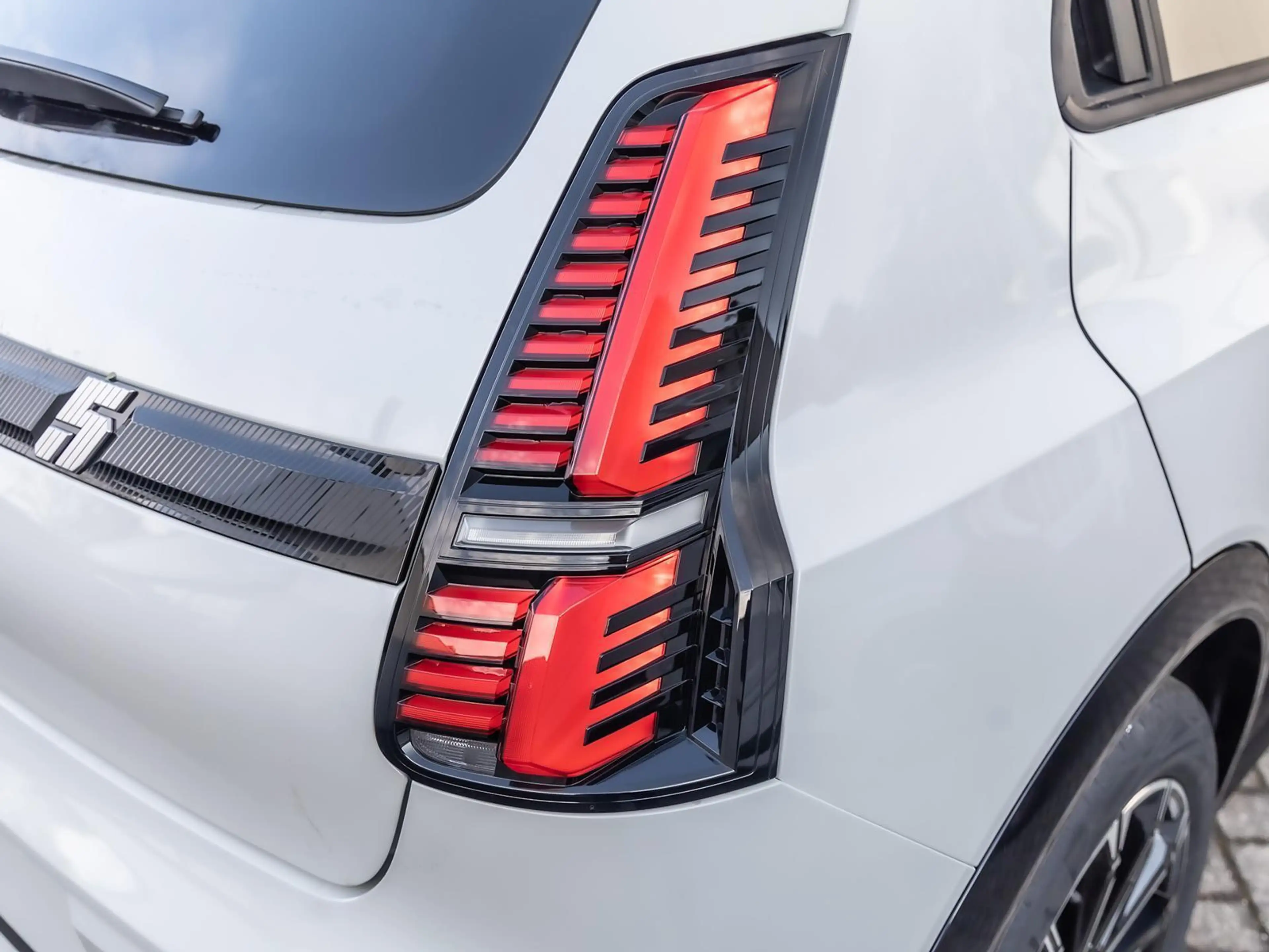 Renault R 5 5 E-Tech 100% elektr. Iconic Five 150 Comfort Ra — photo 12