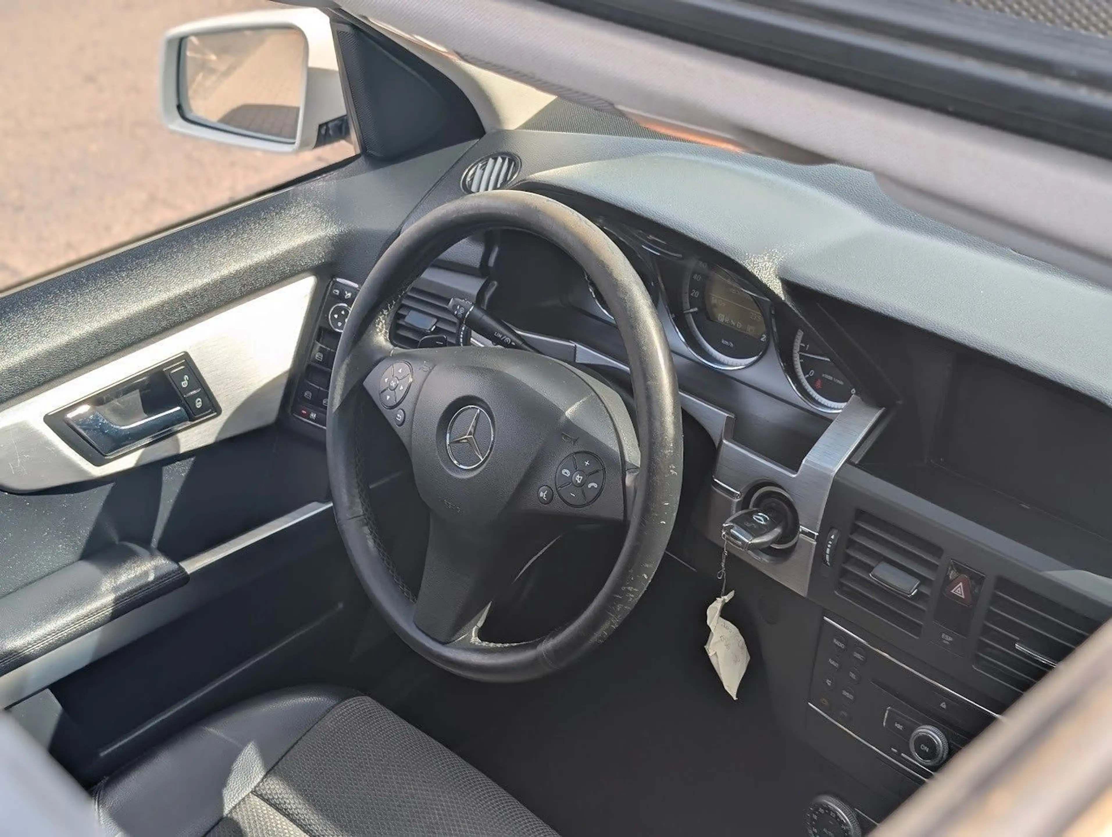 Mercedes-Benz GLK 220 CDI Sport PANO. 4x4. NAVI. AHK — photo 6