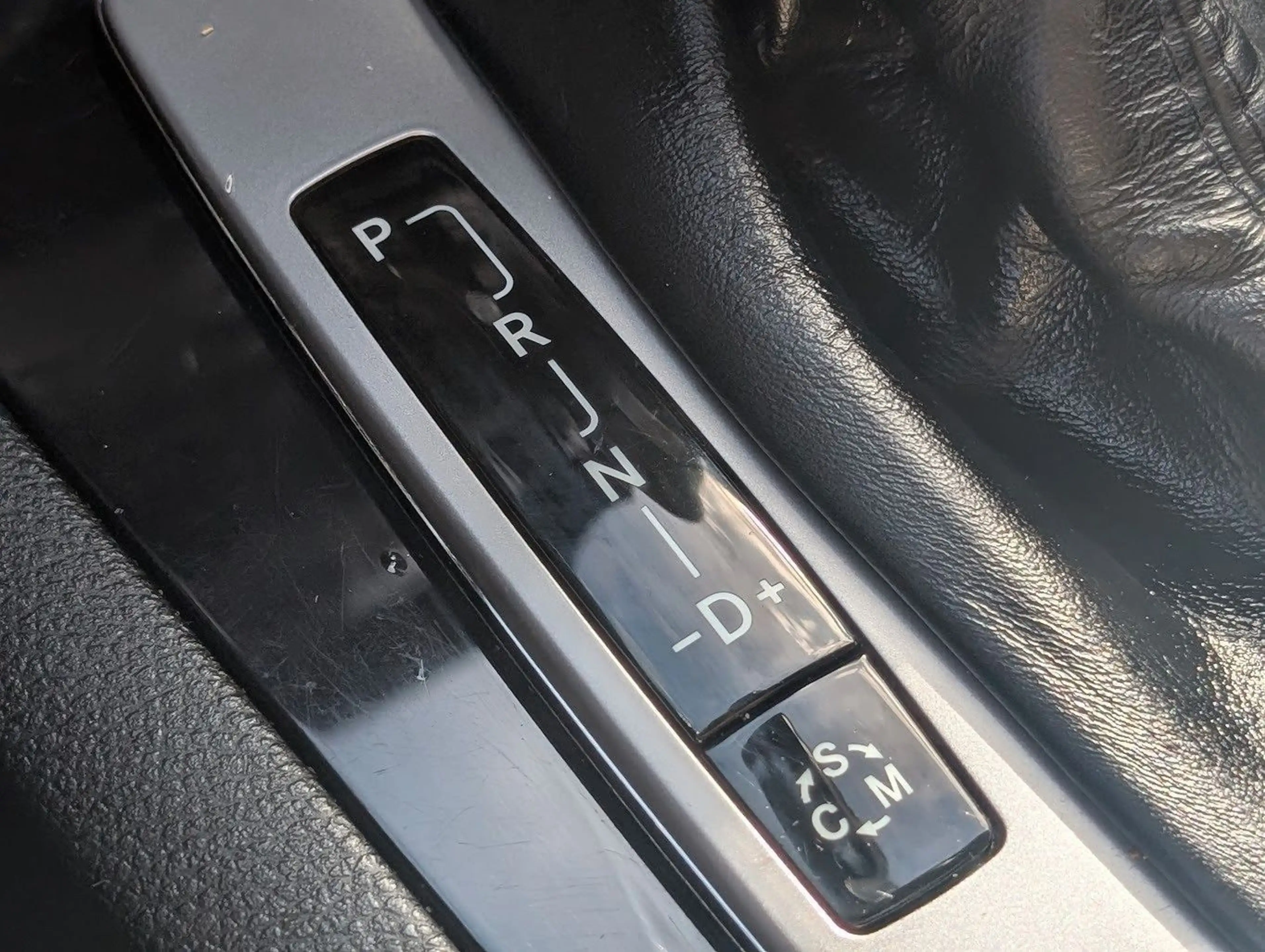 Mercedes-Benz GLK 220 CDI Sport PANO. 4x4. NAVI. AHK — photo 16
