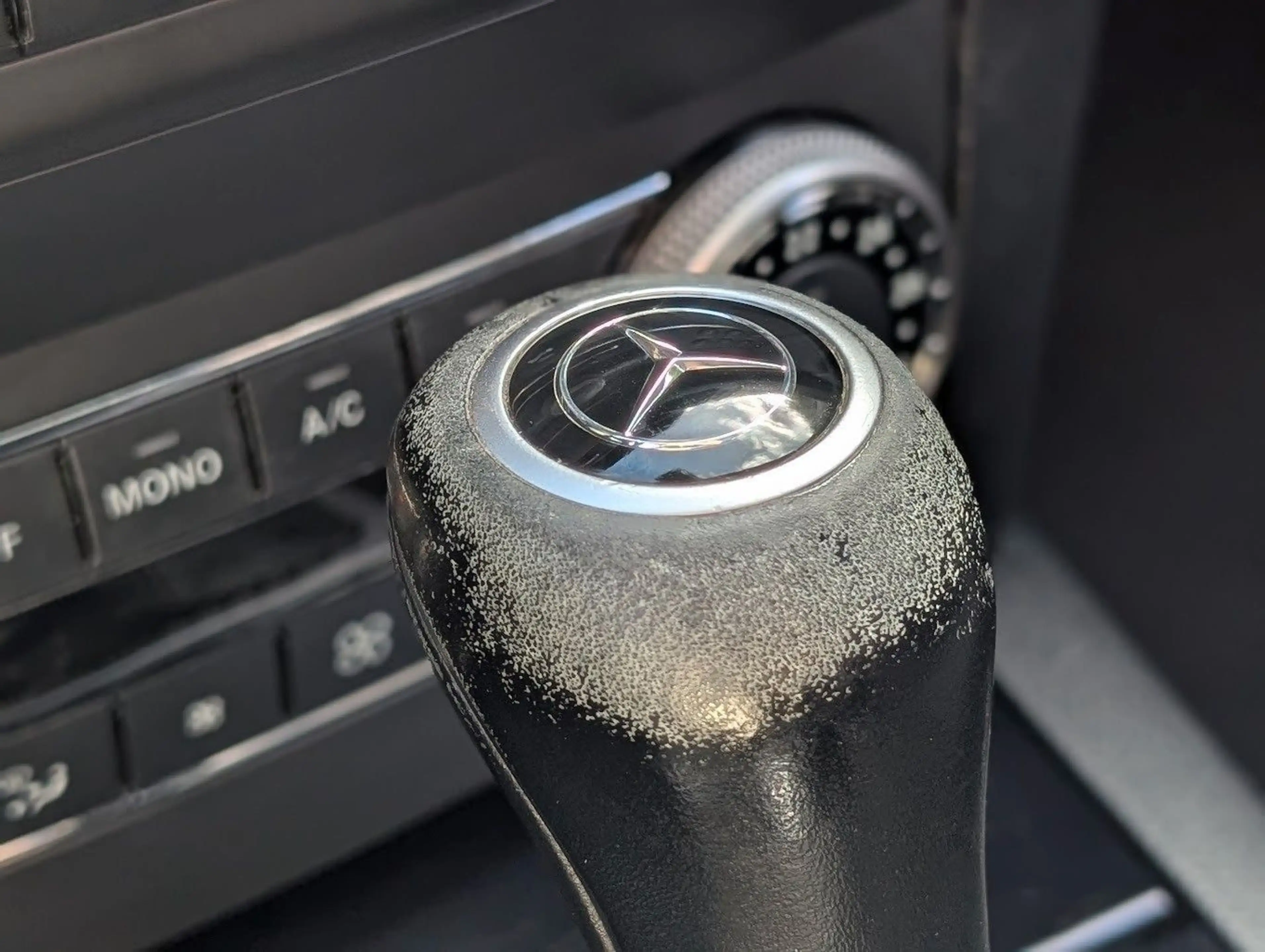 Mercedes-Benz GLK 220 CDI Sport PANO. 4x4. NAVI. AHK — photo 15