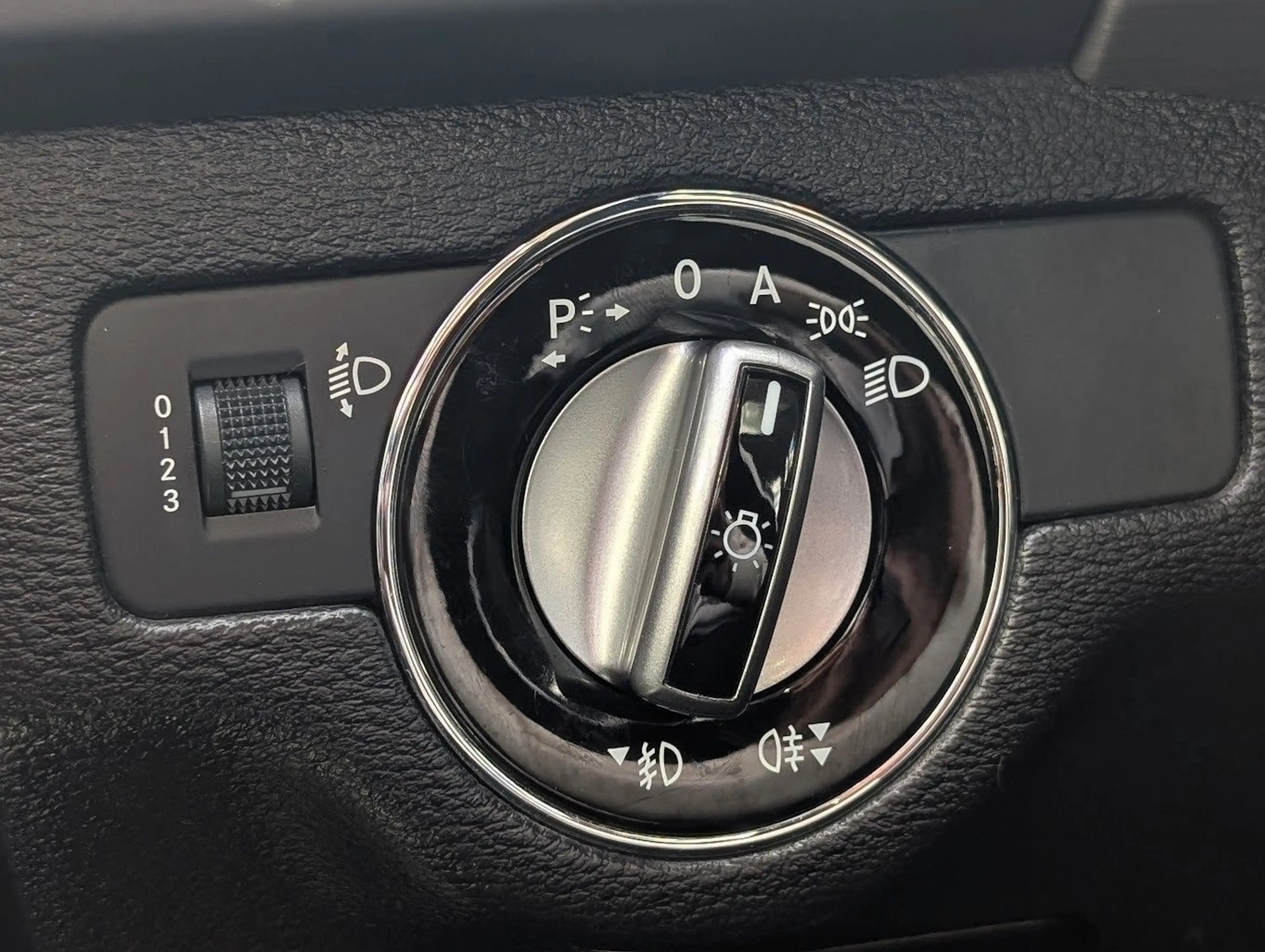 Mercedes-Benz GLK 220 CDI Sport PANO. 4x4. NAVI. AHK — photo 24