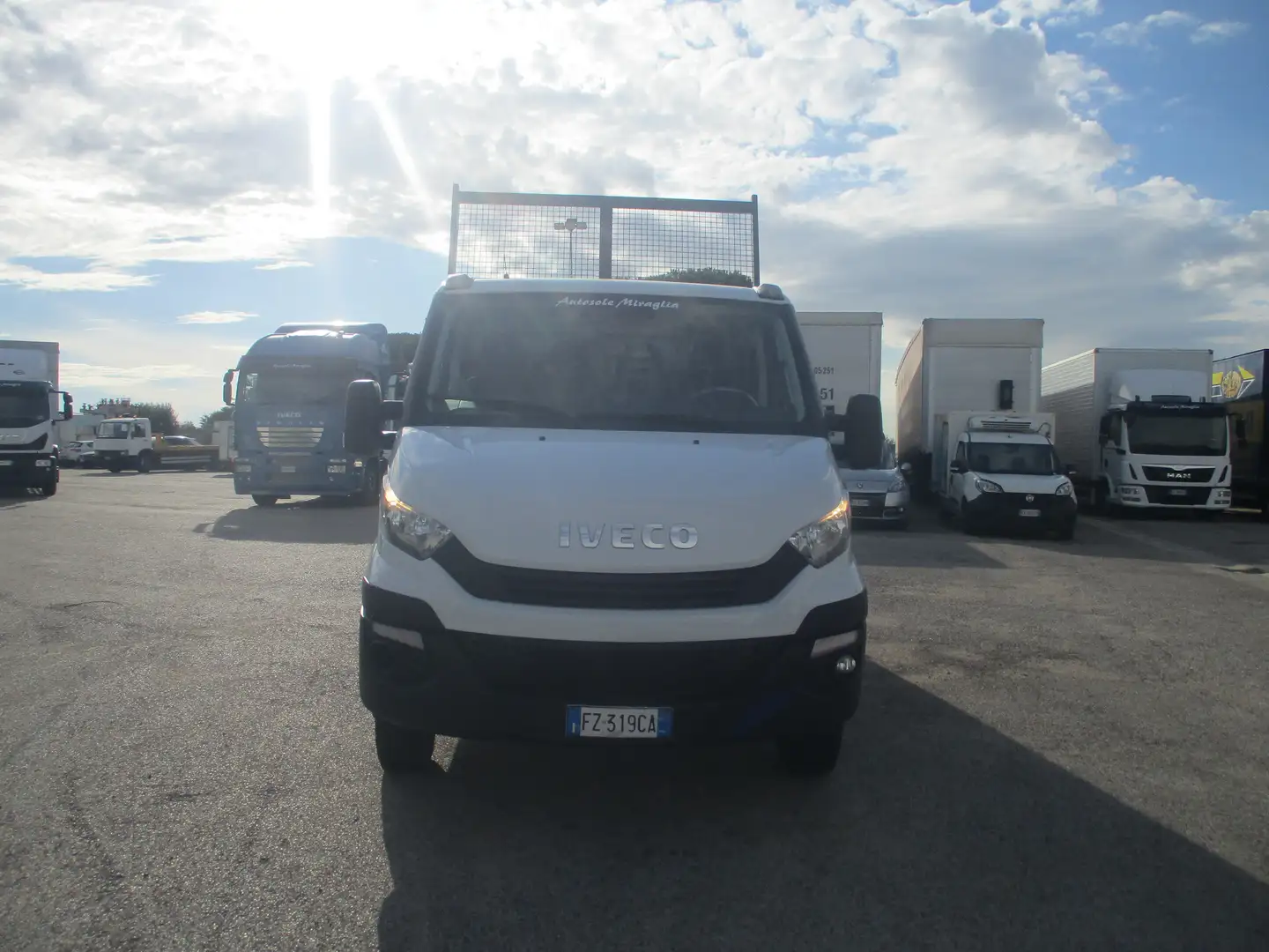 Iveco Daily 35C12 2.3 120CV E6 DOPPIA CABINA 7P RIBALTABILE TR Bianco - 2