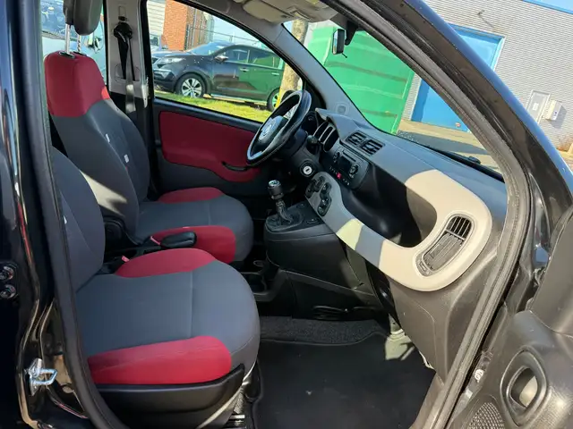 Fiat Panda view 12