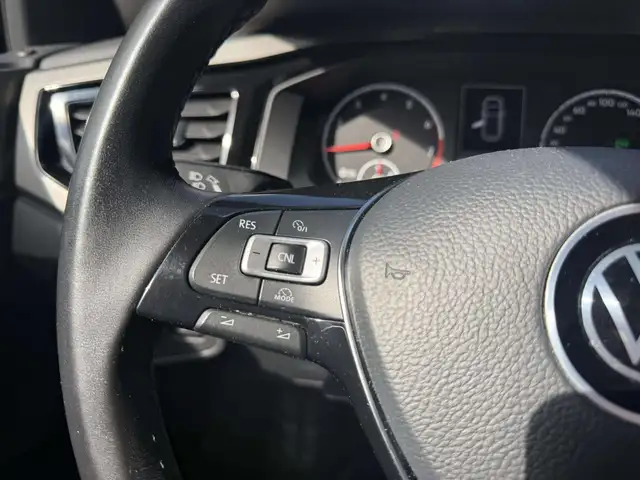 Volkswagen Polo view 14