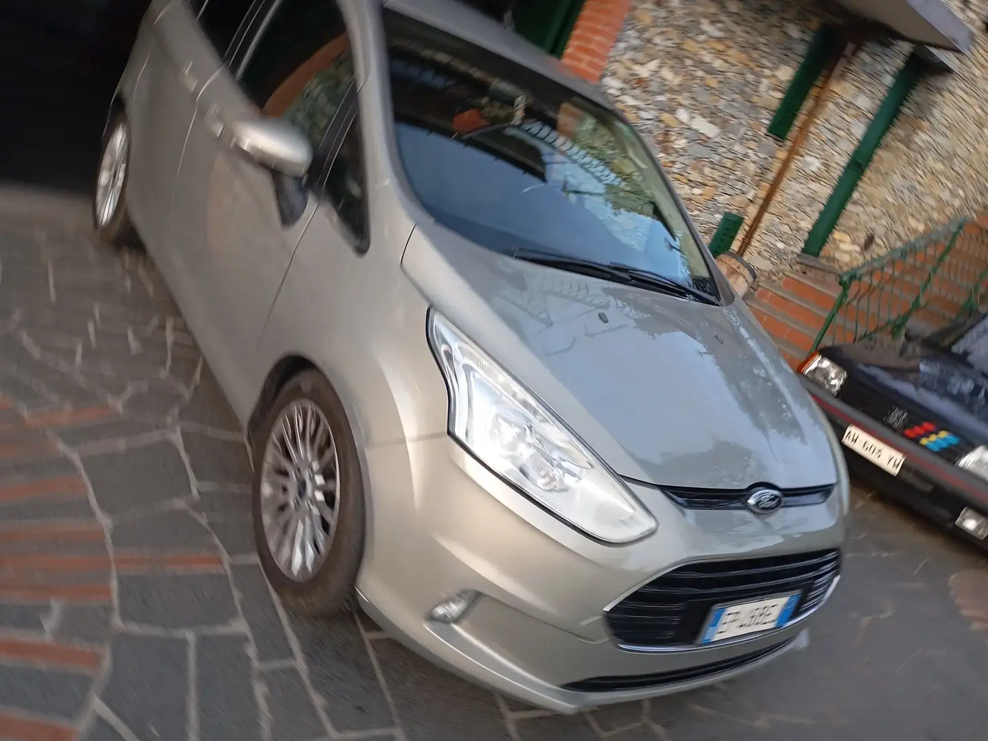 Ford B-Max 1.6 tdci Titanium 73 - 2