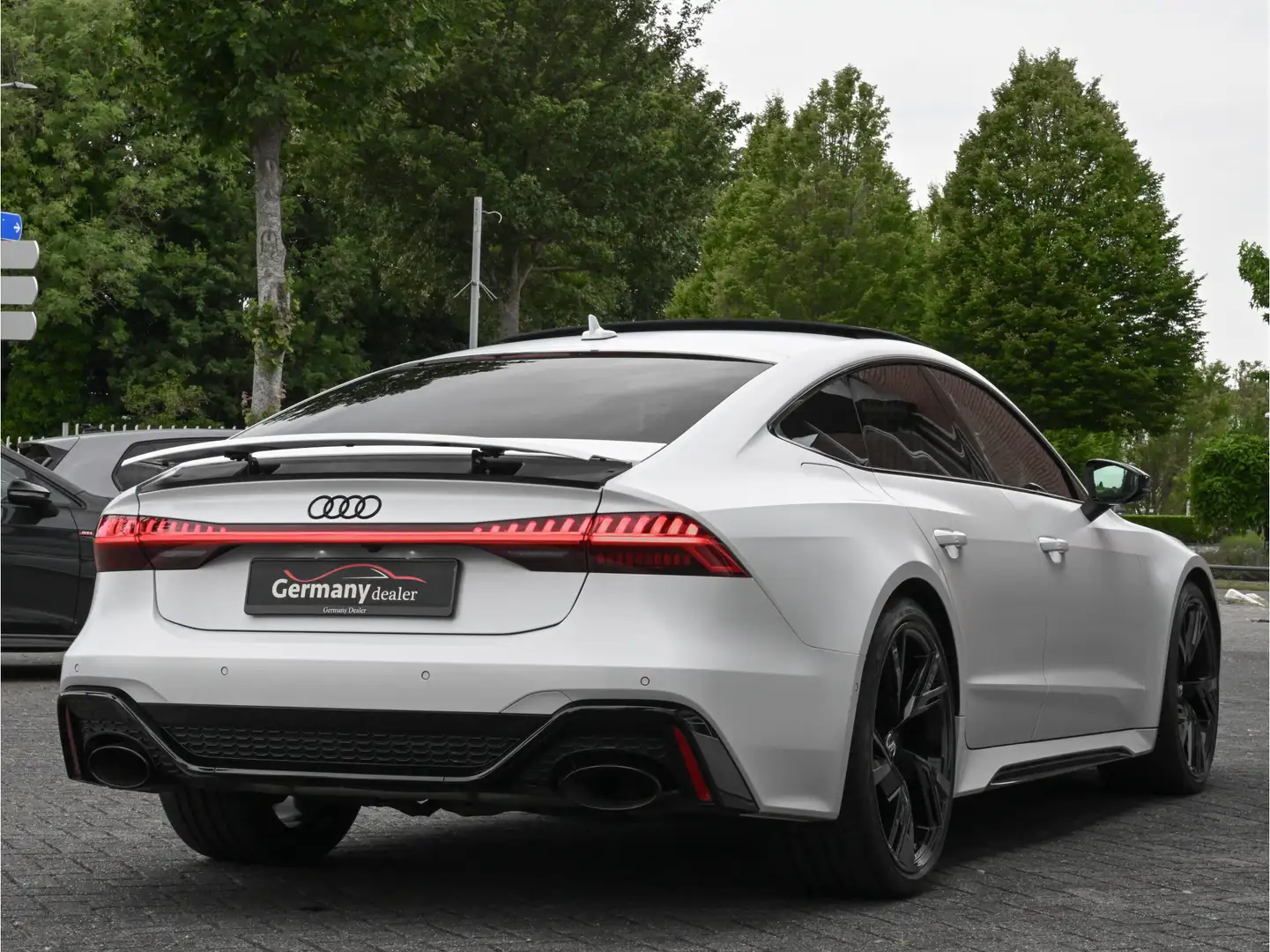 Audi RS7 Sportback 4.0TFSI 600pk Quattro Black optic Matt-A Wit - 2