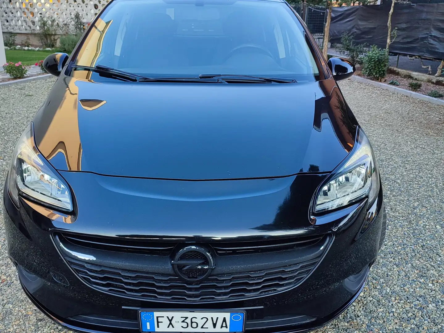 Opel Corsa Corsa V 2015 5p 1.2 Innovation my18.5 Noir - 2