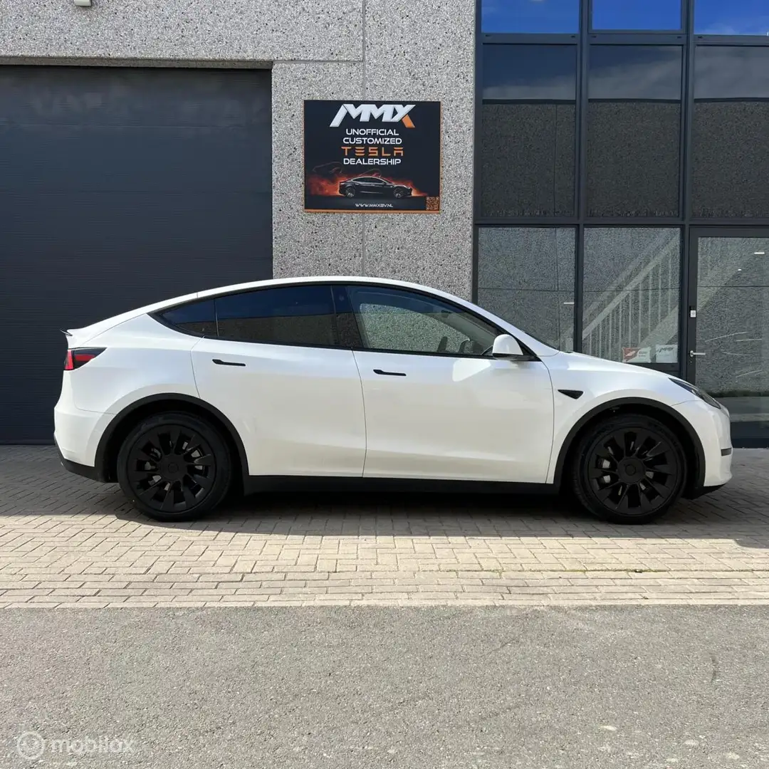 Tesla Model Y Long Range RWD + MMX PACK Blanc - 2