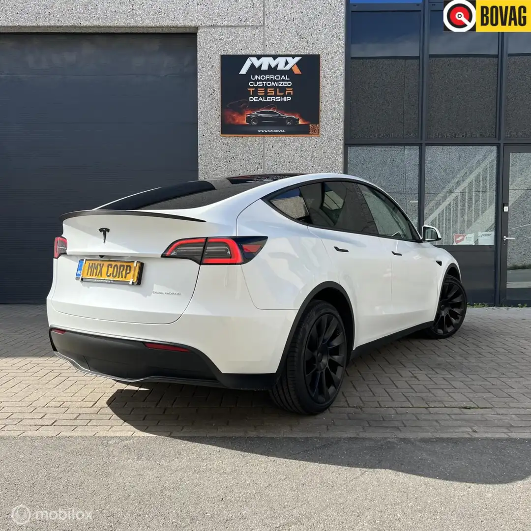 Tesla Model Y Long Range RWD + MMX PACK Blanc - 1