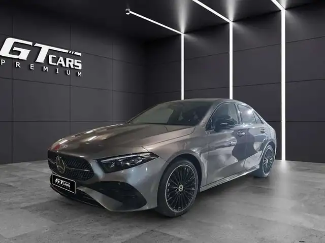 Mercedes-Benz A 220 250e AMG
