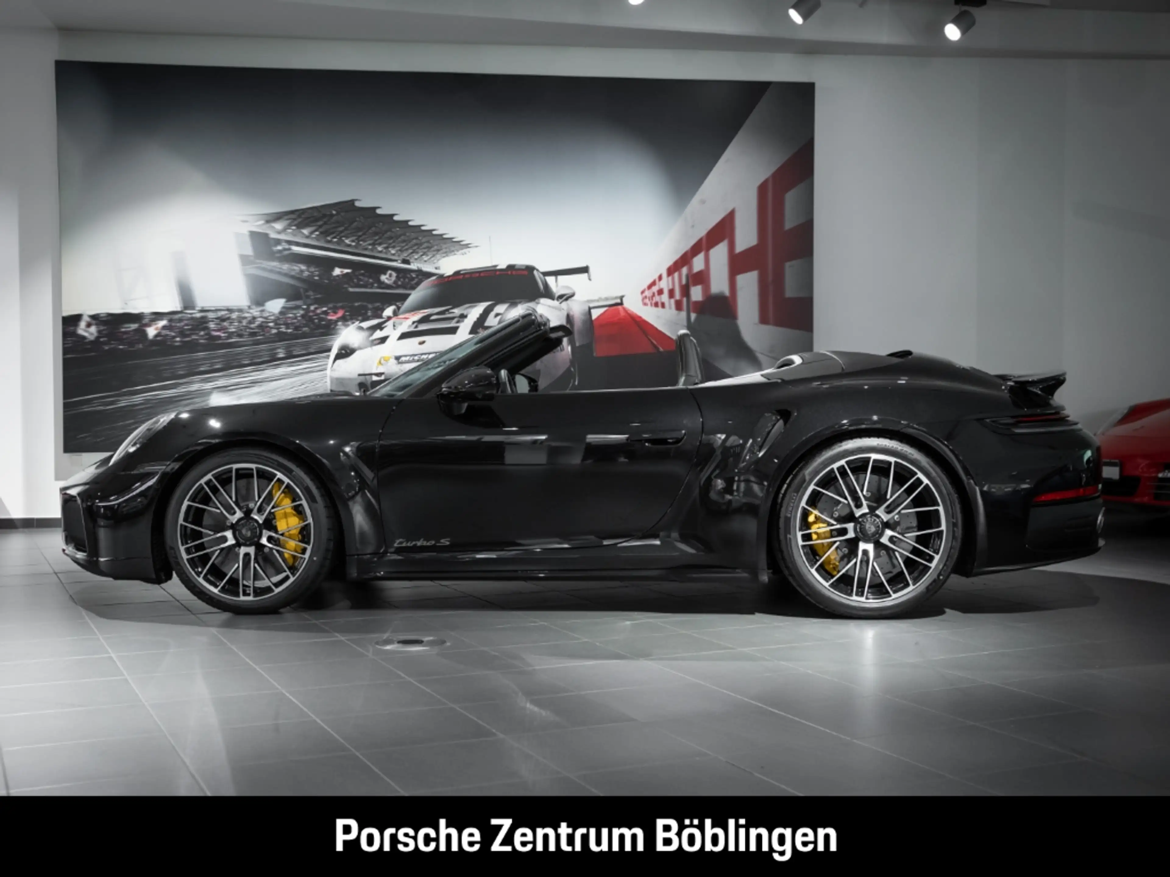 Porsche 992 911 Turbo S Cabriolet Burmester Clubleder — photo 2