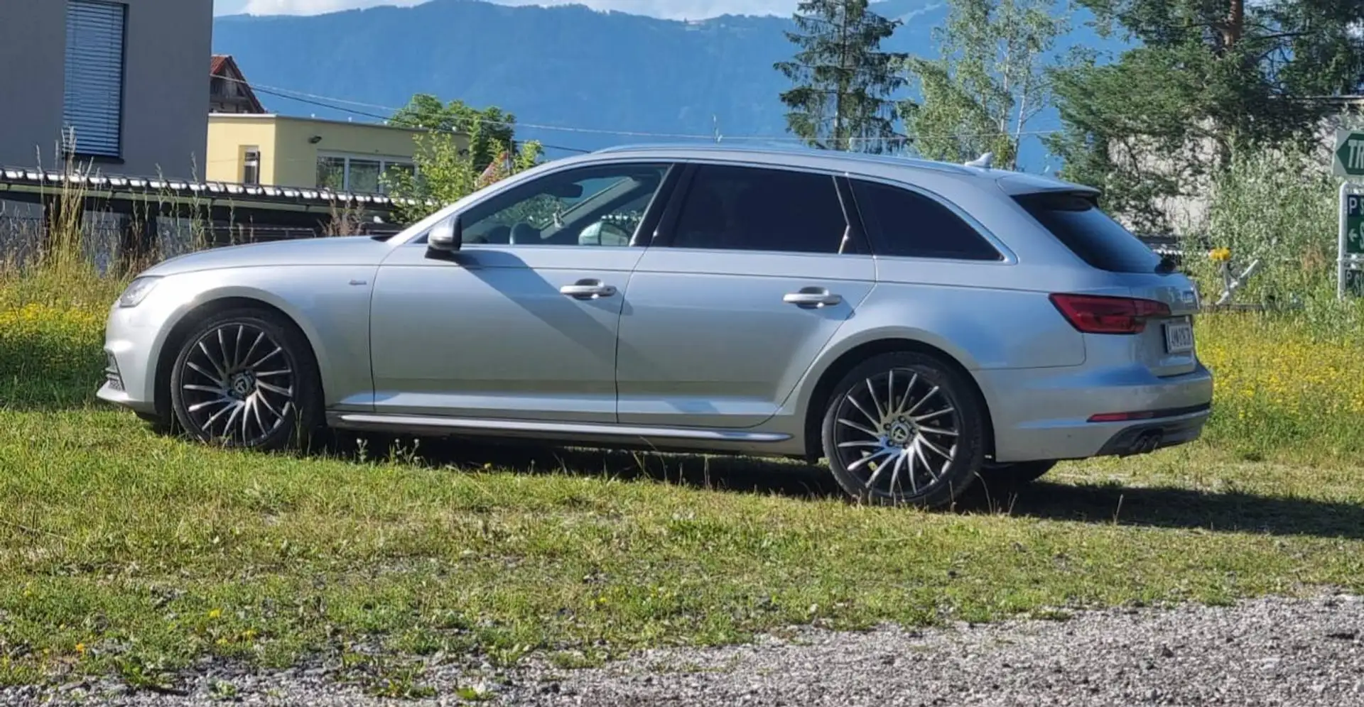 Audi A4 A4 Avant 2,0 TDI S-tronic Silber - 1