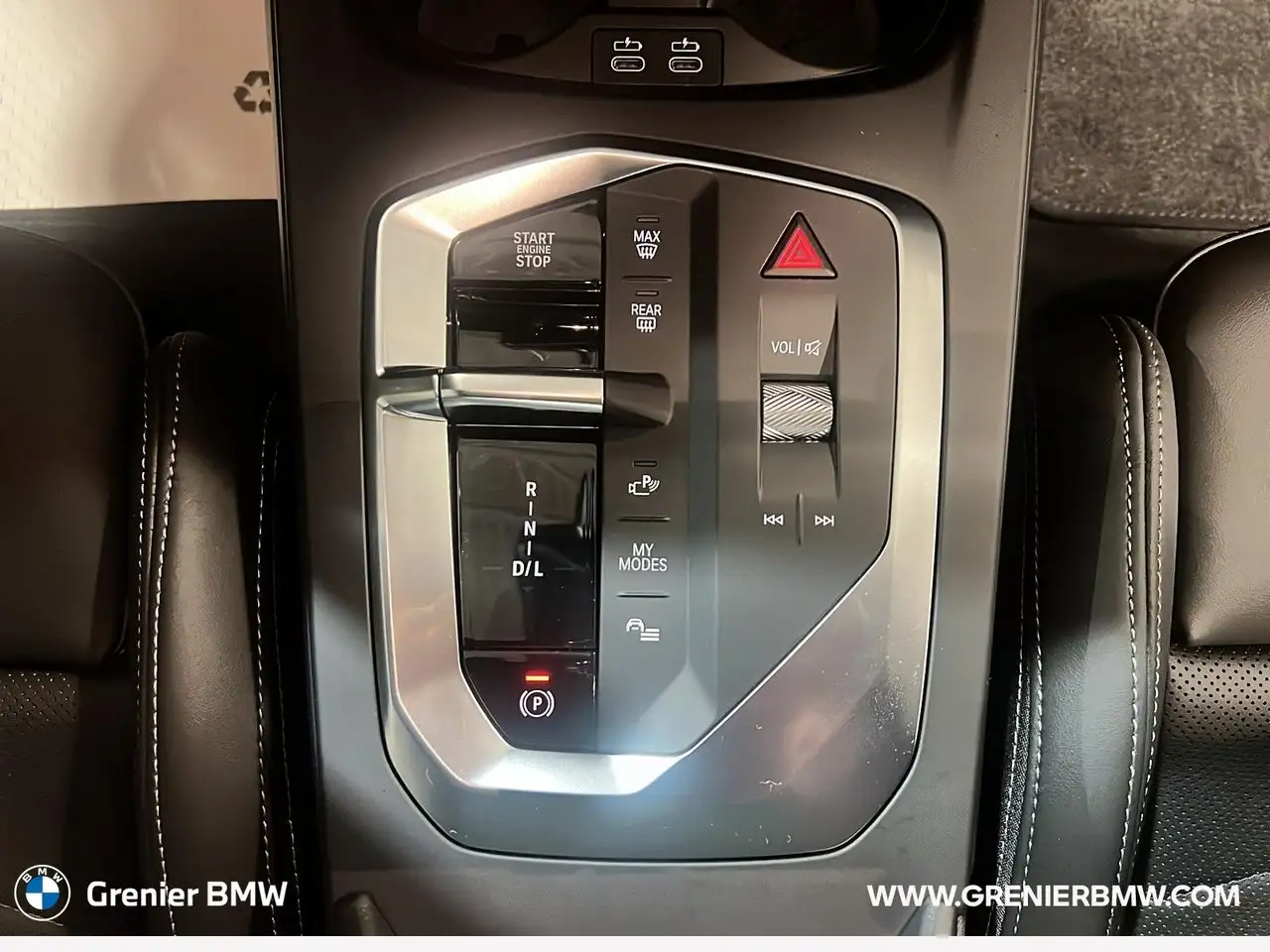 BMW 2 Series снимка BMW 2 Series