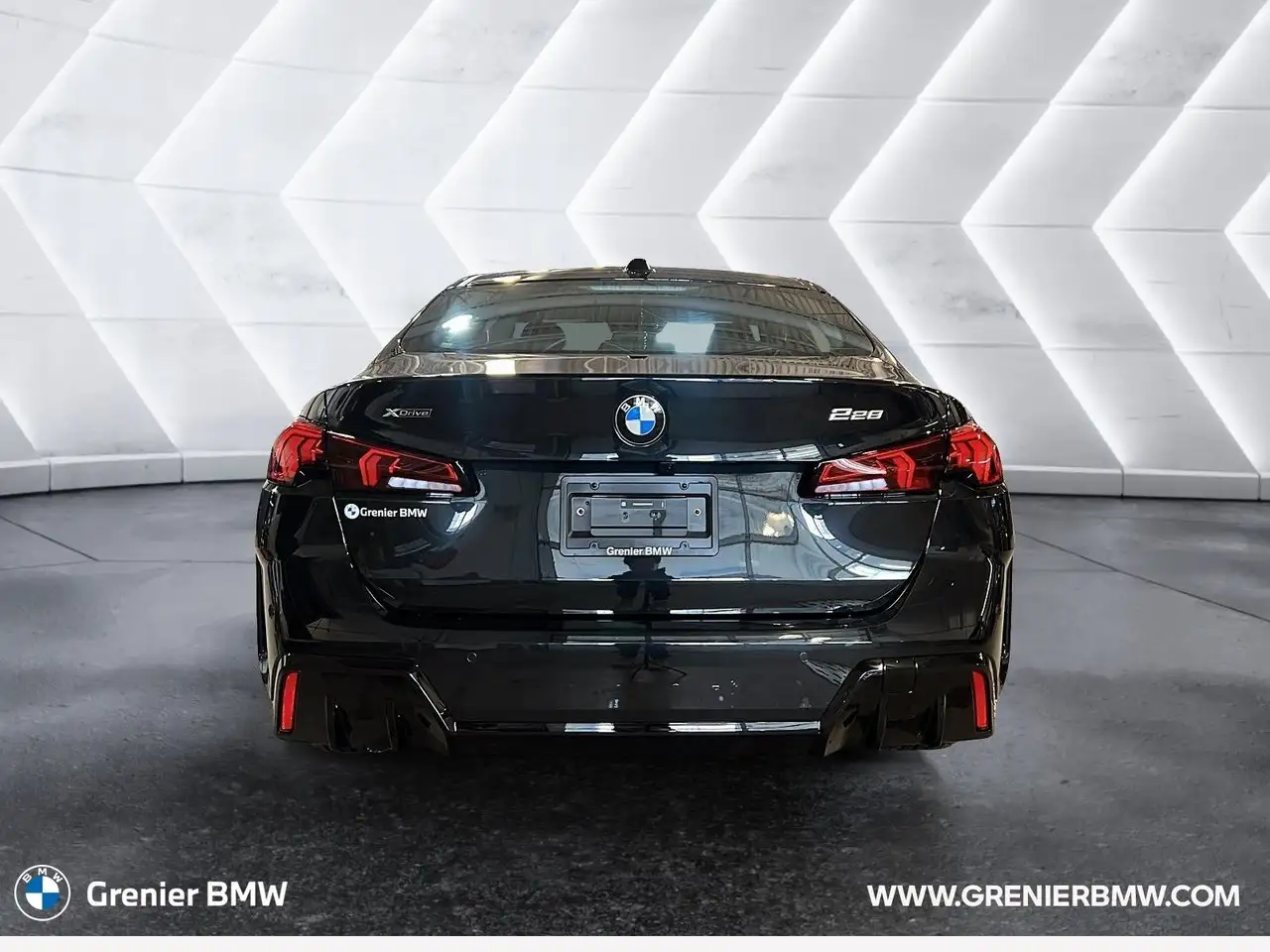 BMW 2 Series снимка BMW 2 Series
