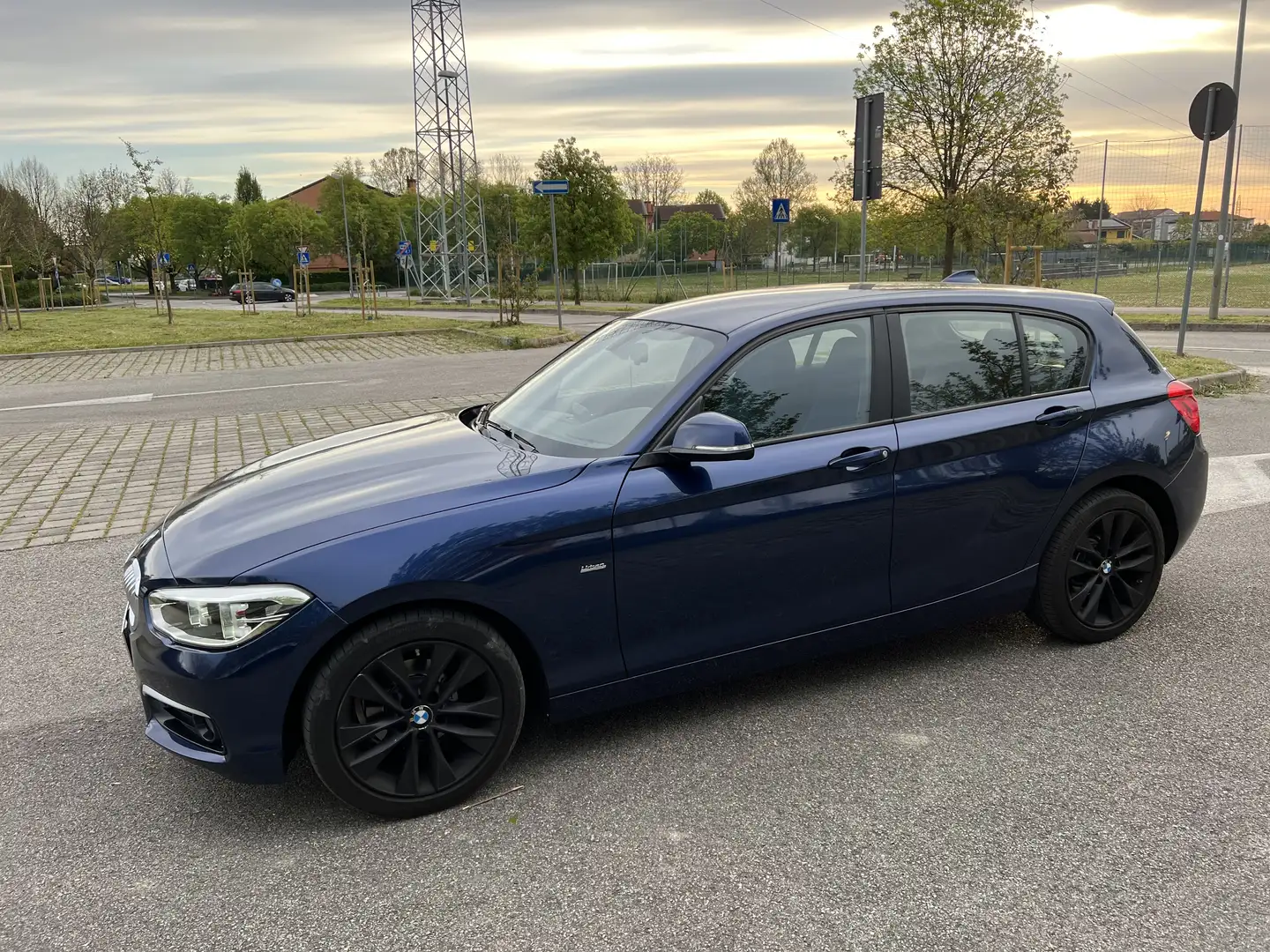 BMW 116 116d eff.dynamics Urban 5p - 2
