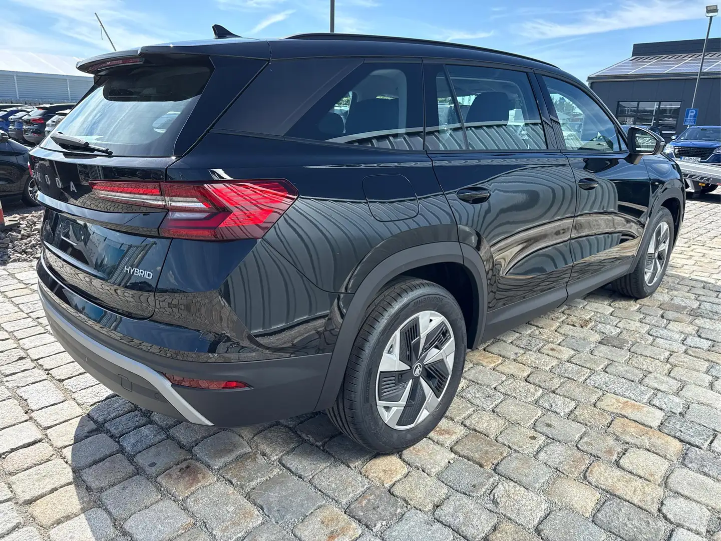 Skoda Kodiaq Selection 1,5 TSI 150 PS DSG-mHEV-4 Jahre Garan... Schwarz - 2