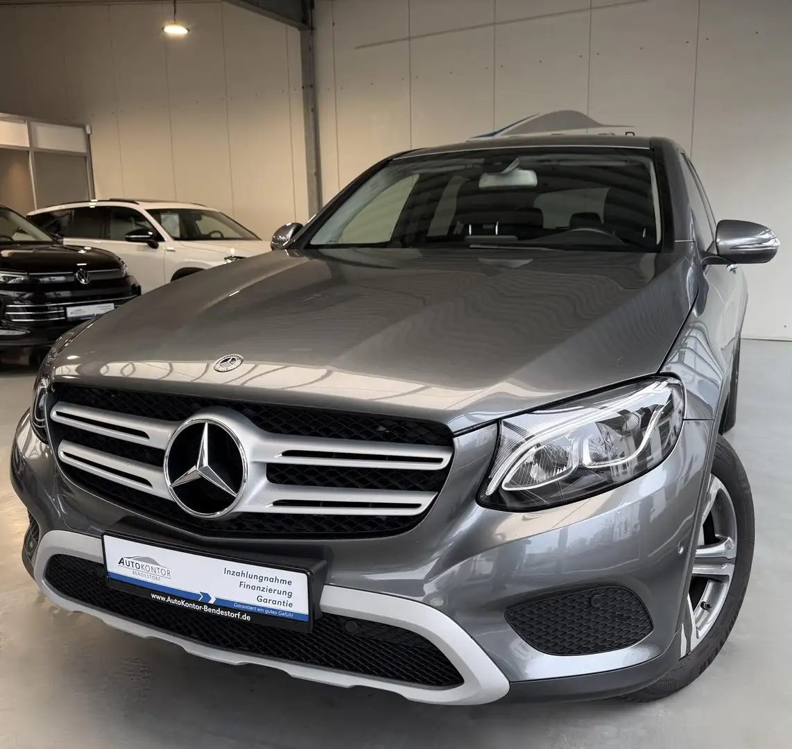 Mercedes-Benz GLC 250 4Matic Autom., *AHK *LED *Navi *Kamera Grau - 2