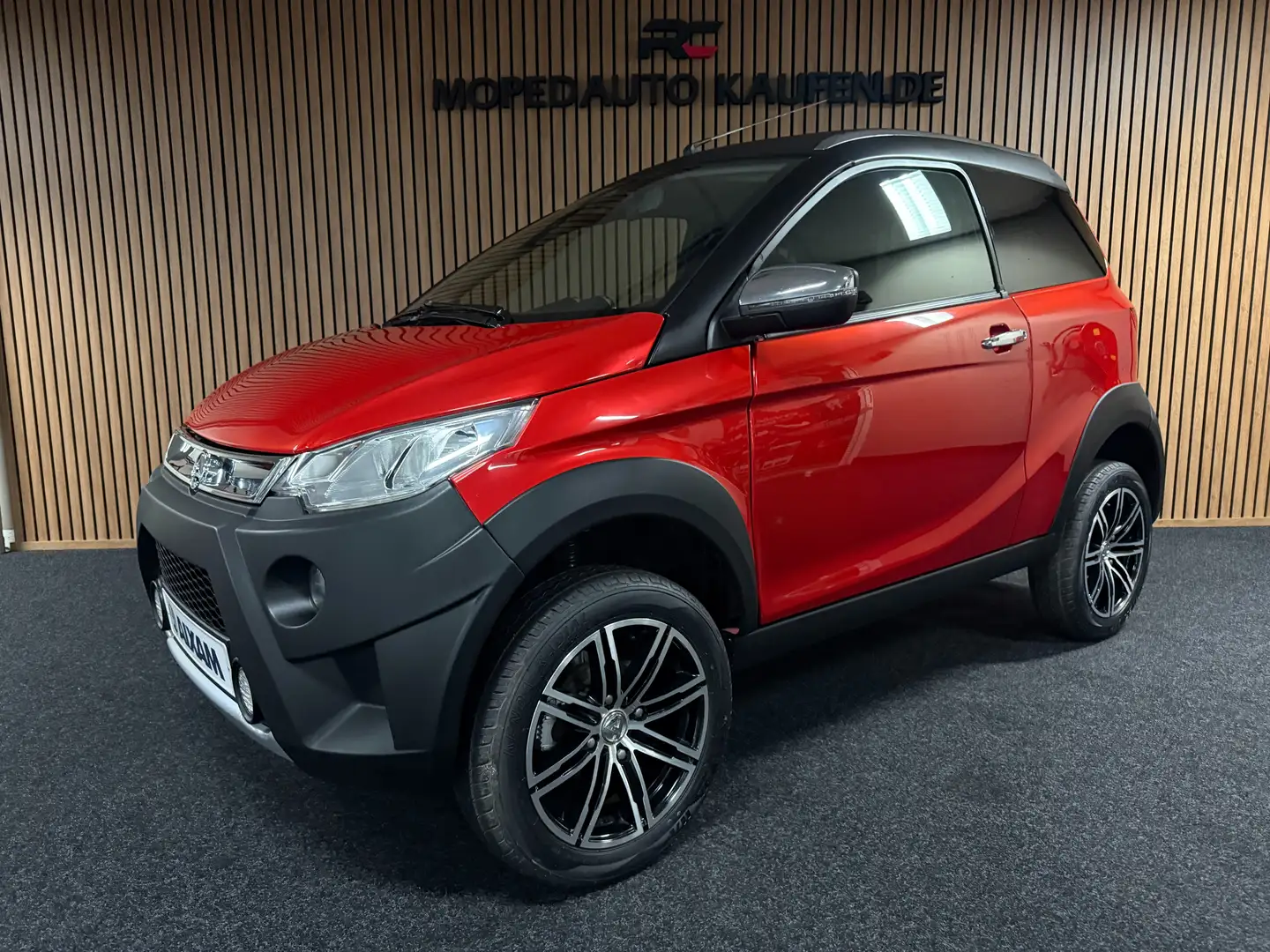 Aixam Crossover XXL Kofferraum / Rückfahrkamera / 8 PS Kubota - 2