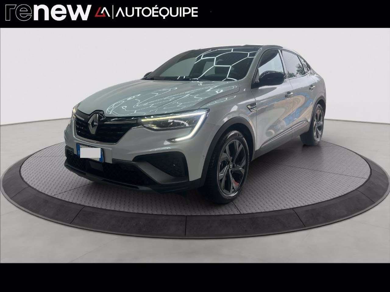 Renault Arkana 1.6 E-Tech full hybrid R.S. Line 145cv