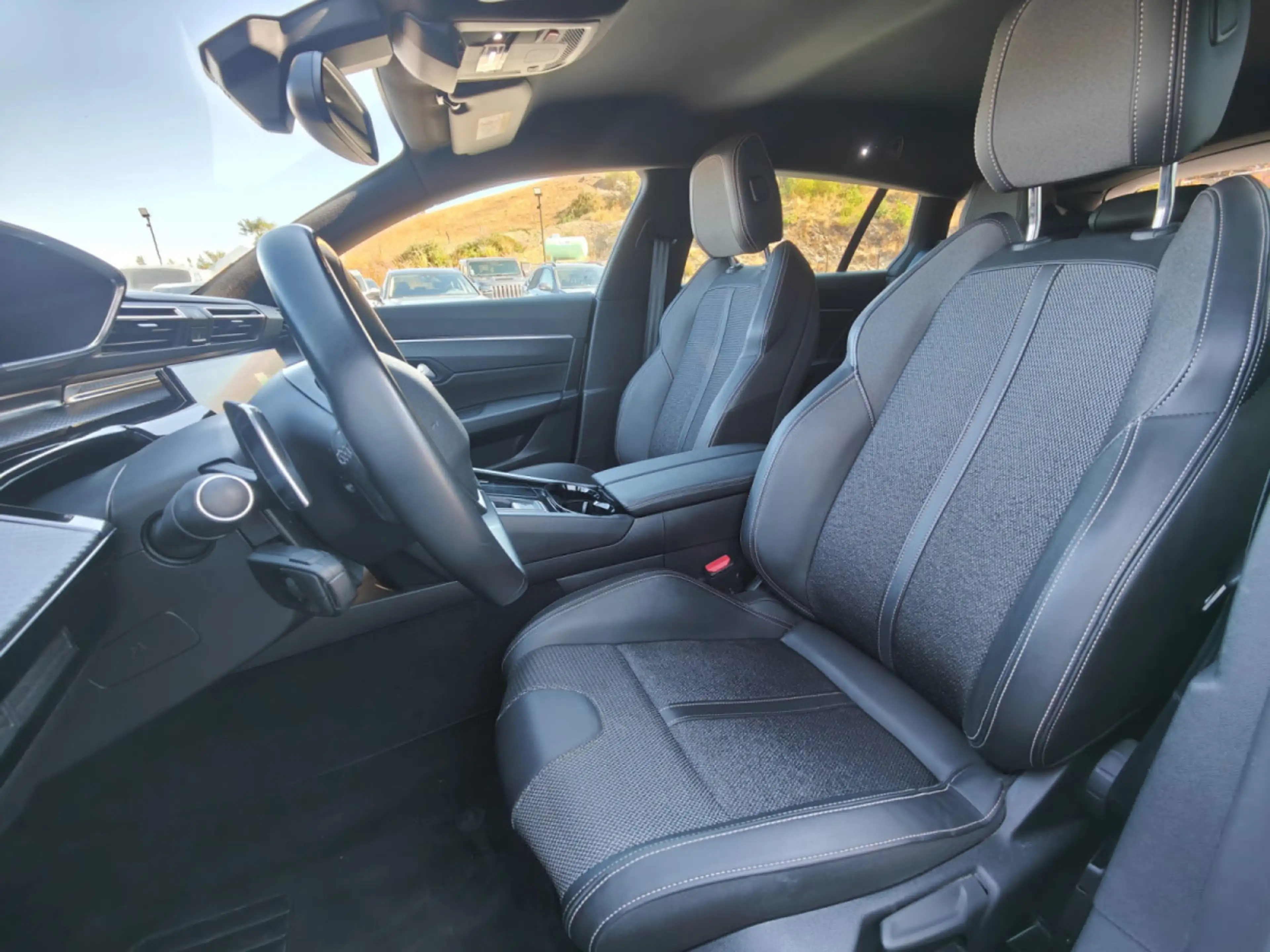 Peugeot 508 1.5 HDI ALLURE EAT8 CARPLAY CAMERA 360 PHARES LED — photo 11