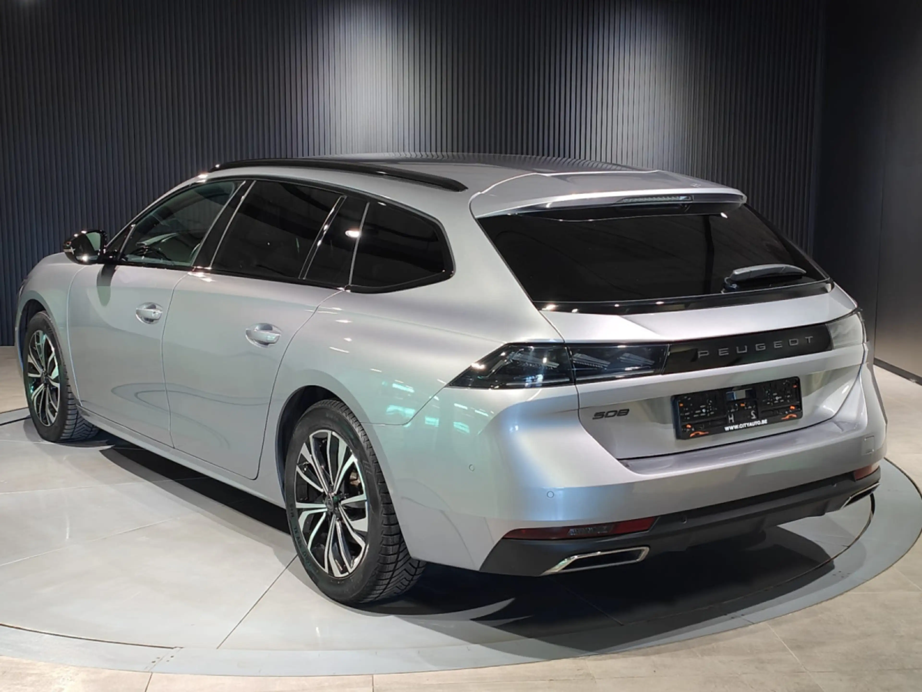 Peugeot 508 1.5 HDI ALLURE EAT8 CARPLAY CAMERA 360 PHARES LED — photo 4