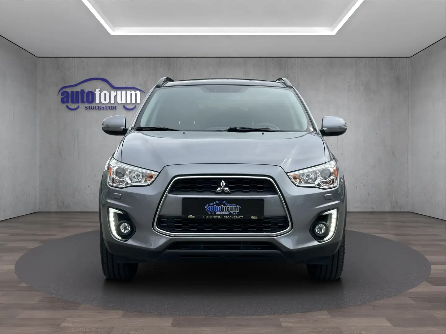 Mitsubishi ASX 2.2 DI-D 4WD Aut. Top 1.HAND XENON PANO LEDER NAVI Grau - 2