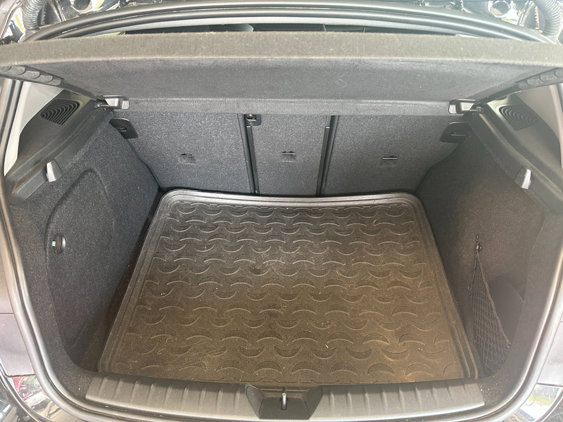 BMW 120 120 d Sport Line Automatik 5Türer — photo 12