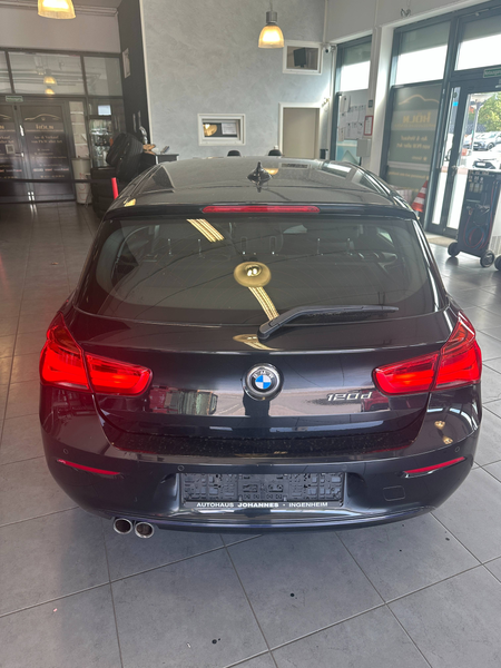 BMW 120 120 d Sport Line Automatik 5Türer — photo 3