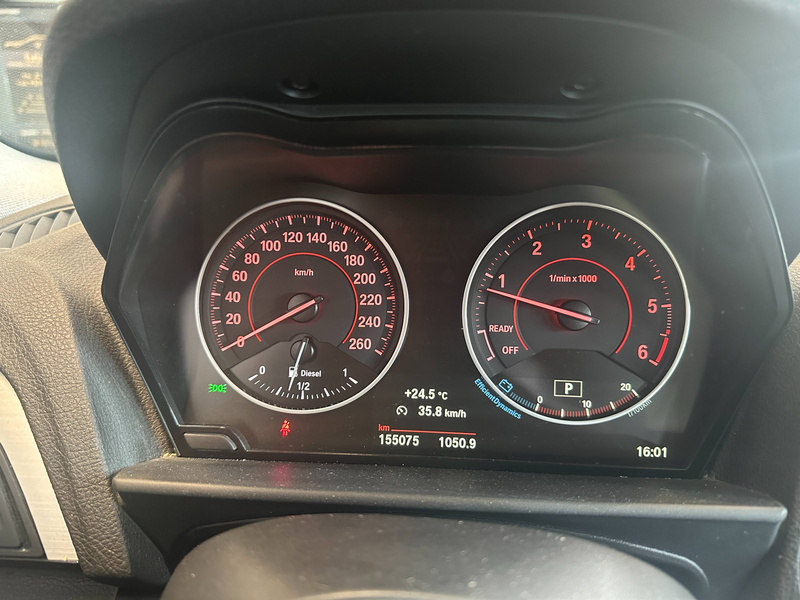BMW 120 120 d Sport Line Automatik 5Türer — photo 15