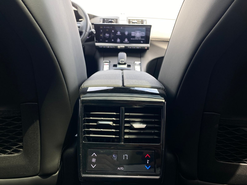 DS Automobiles DS 7 Crossback Étoile — photo 15