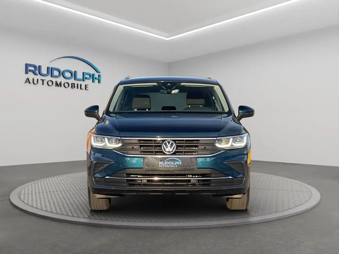 Volkswagen Tiguan 1.5 TSI DSG ACTIVE ACC 1. HAND SCHECKHEFT Blau - 2