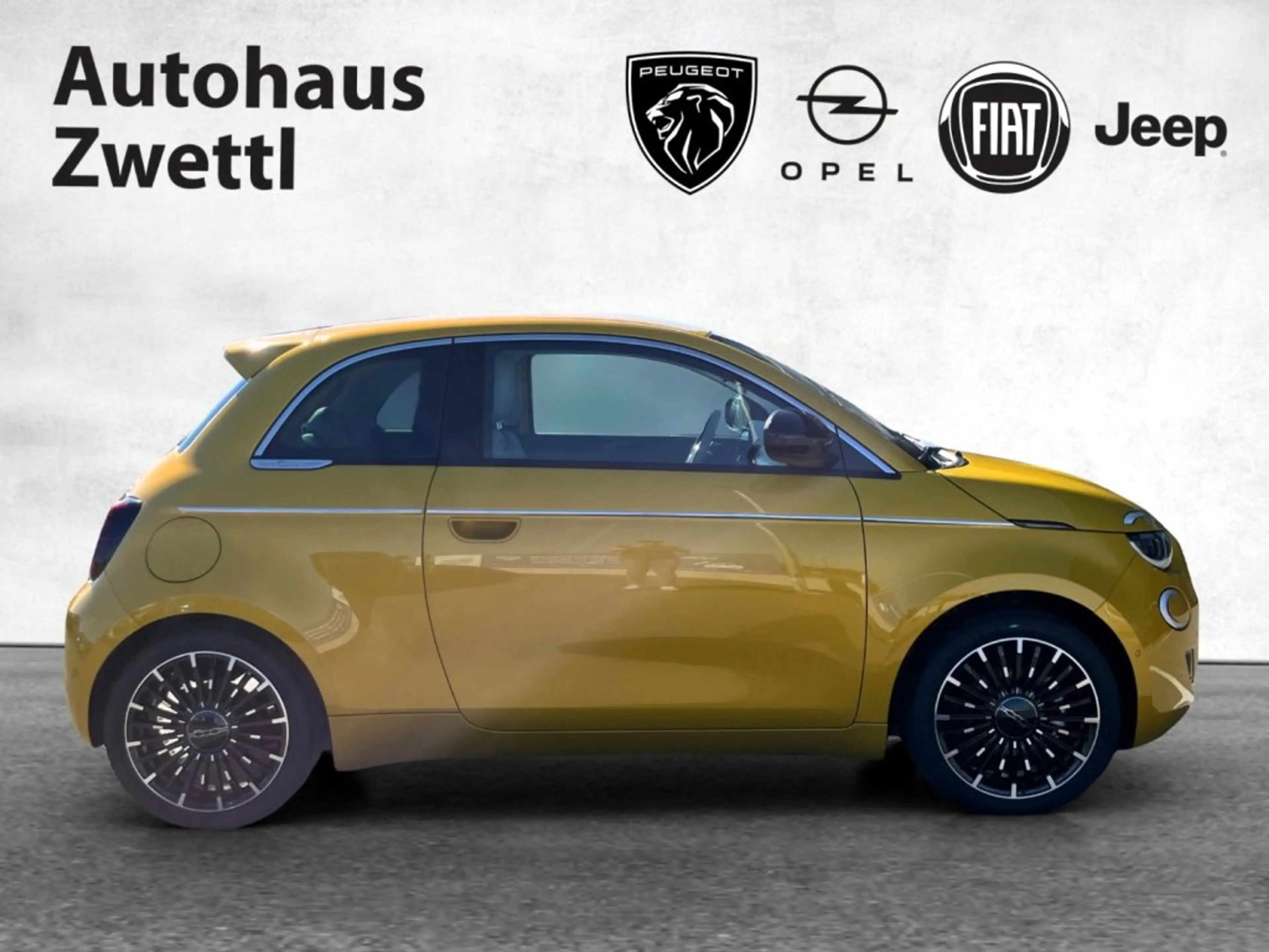 Fiat 500 Hatchback La Prima Elektro 118 42 kWh — photo 7