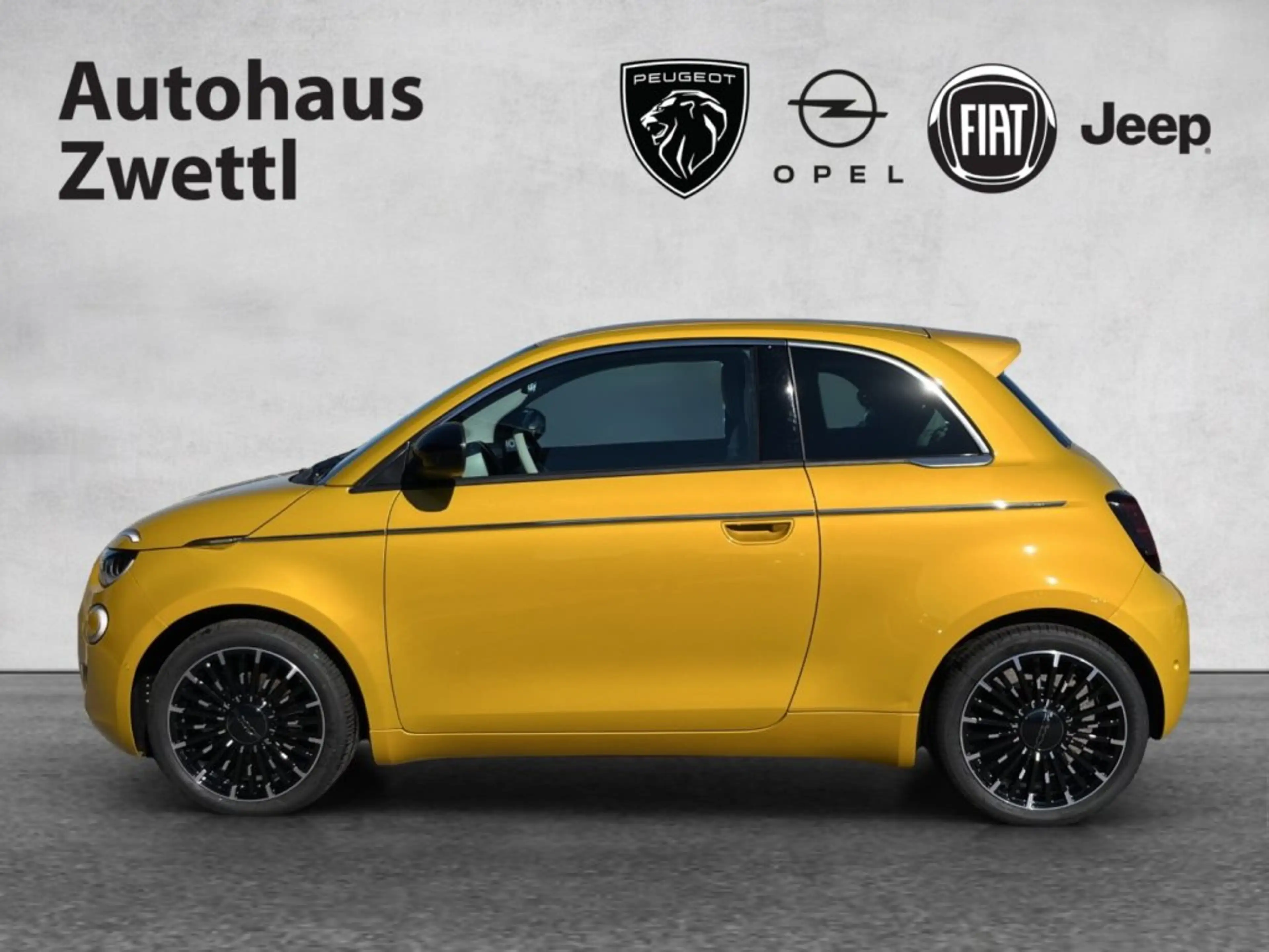 Fiat 500 Hatchback La Prima Elektro 118 42 kWh — photo 3