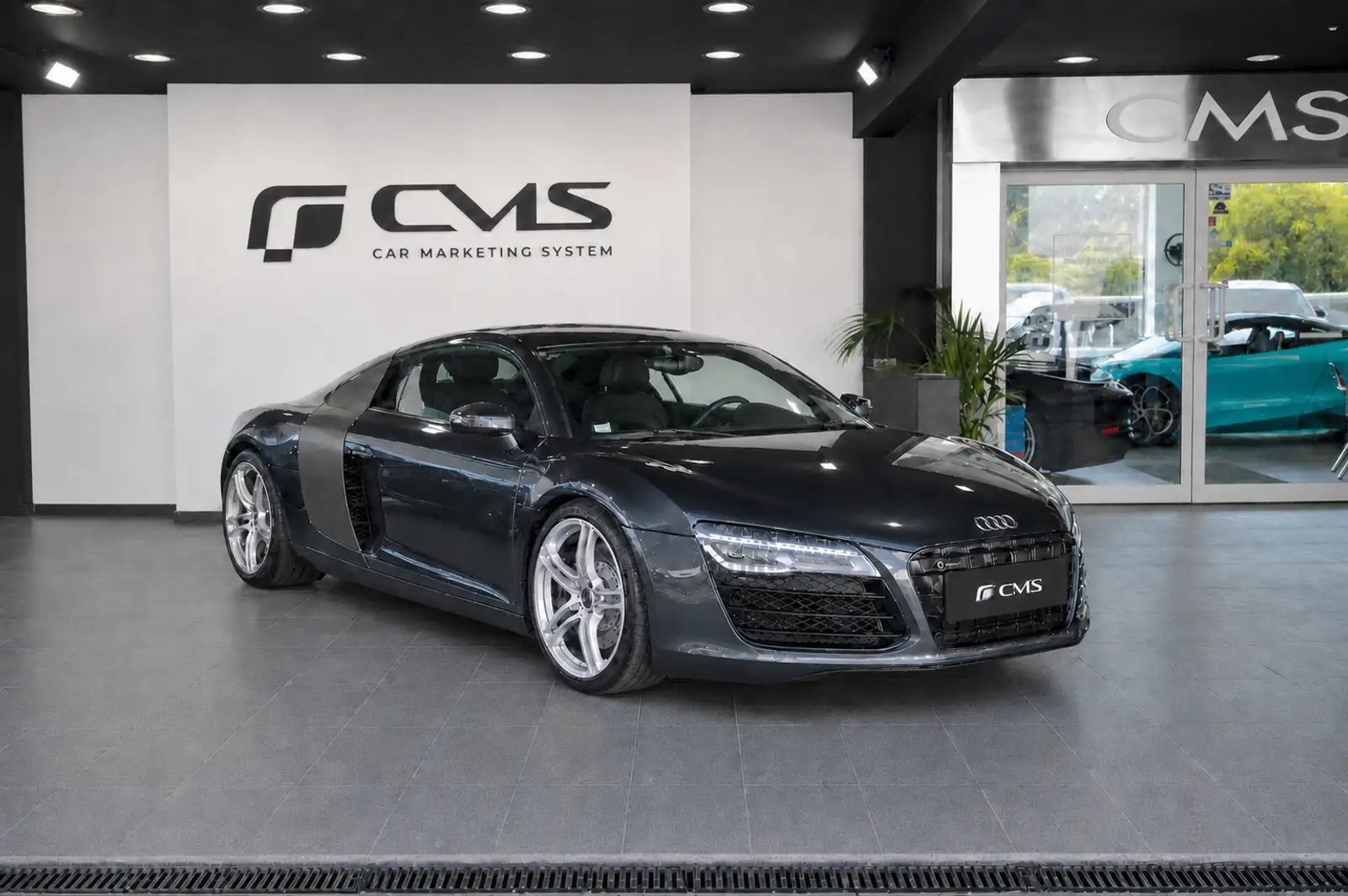 Audi V10 5.2 FSI 525 Quattro S tronic 7