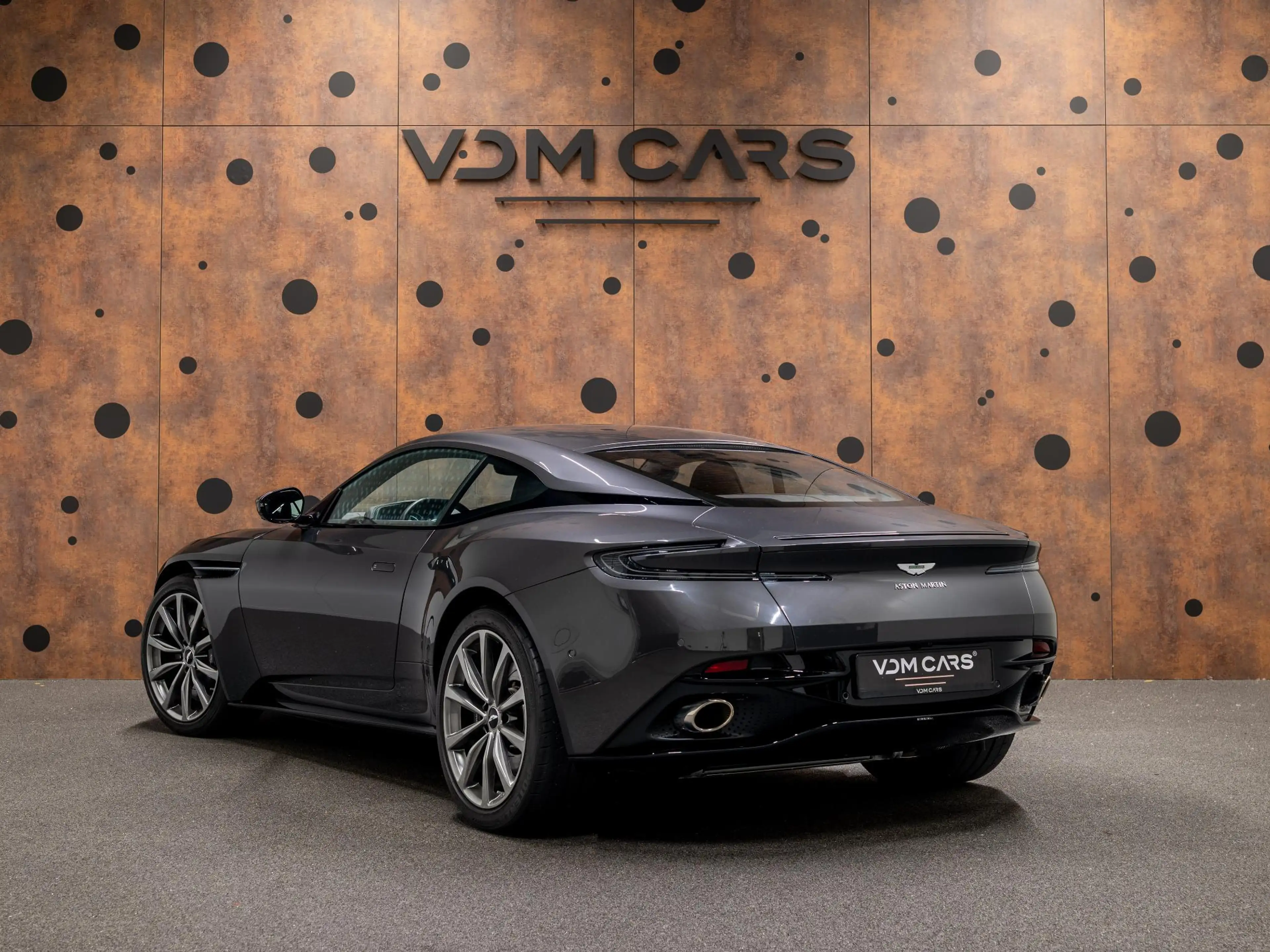 Aston Martin DB11 4.0 V8 | 9.564 km | ONDERHOUD | B&O |  360° | Memo — photo 3