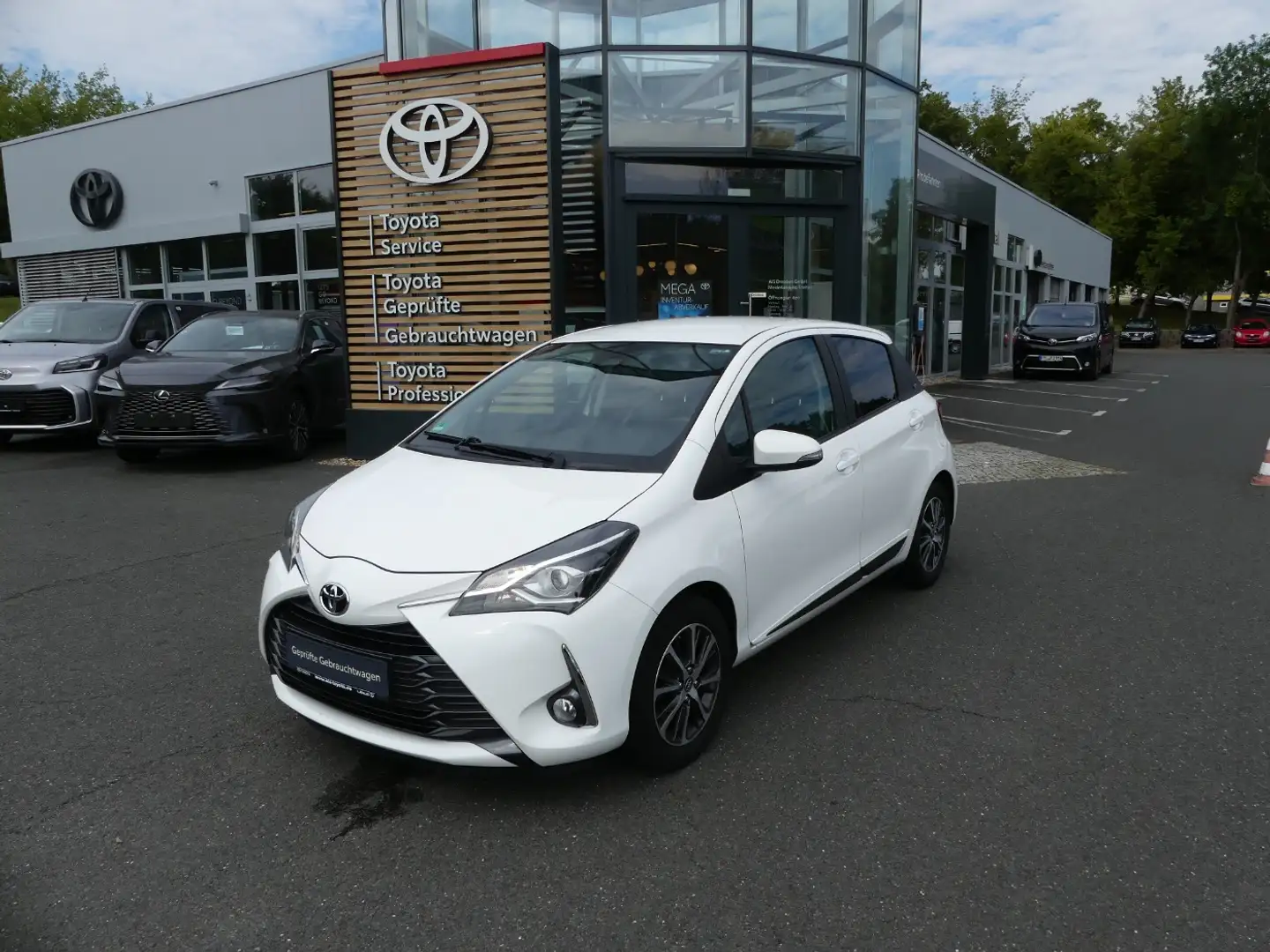 Toyota Yaris 1.5 Y20 Club +FLA SpurH KAM LM Blanco - 2
