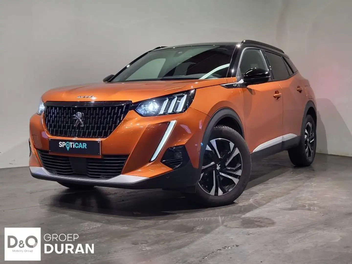 Peugeot 2008 GT 1.2 PureTech EAT8 Orange - 1