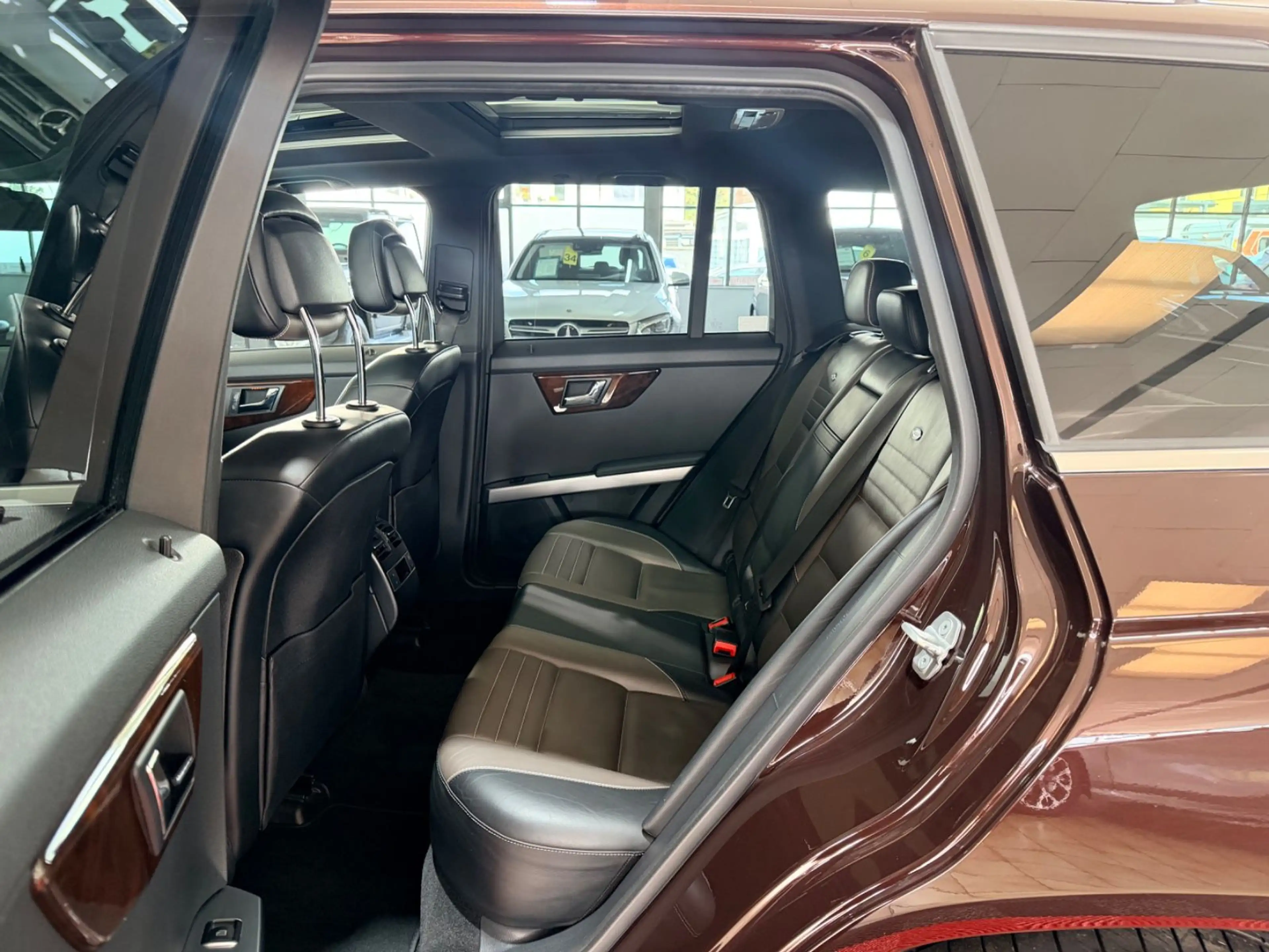 Mercedes-Benz GLK 350 CDI 4Matic*PANO*DESIGNO*MEMORY-SITZ* — photo 15