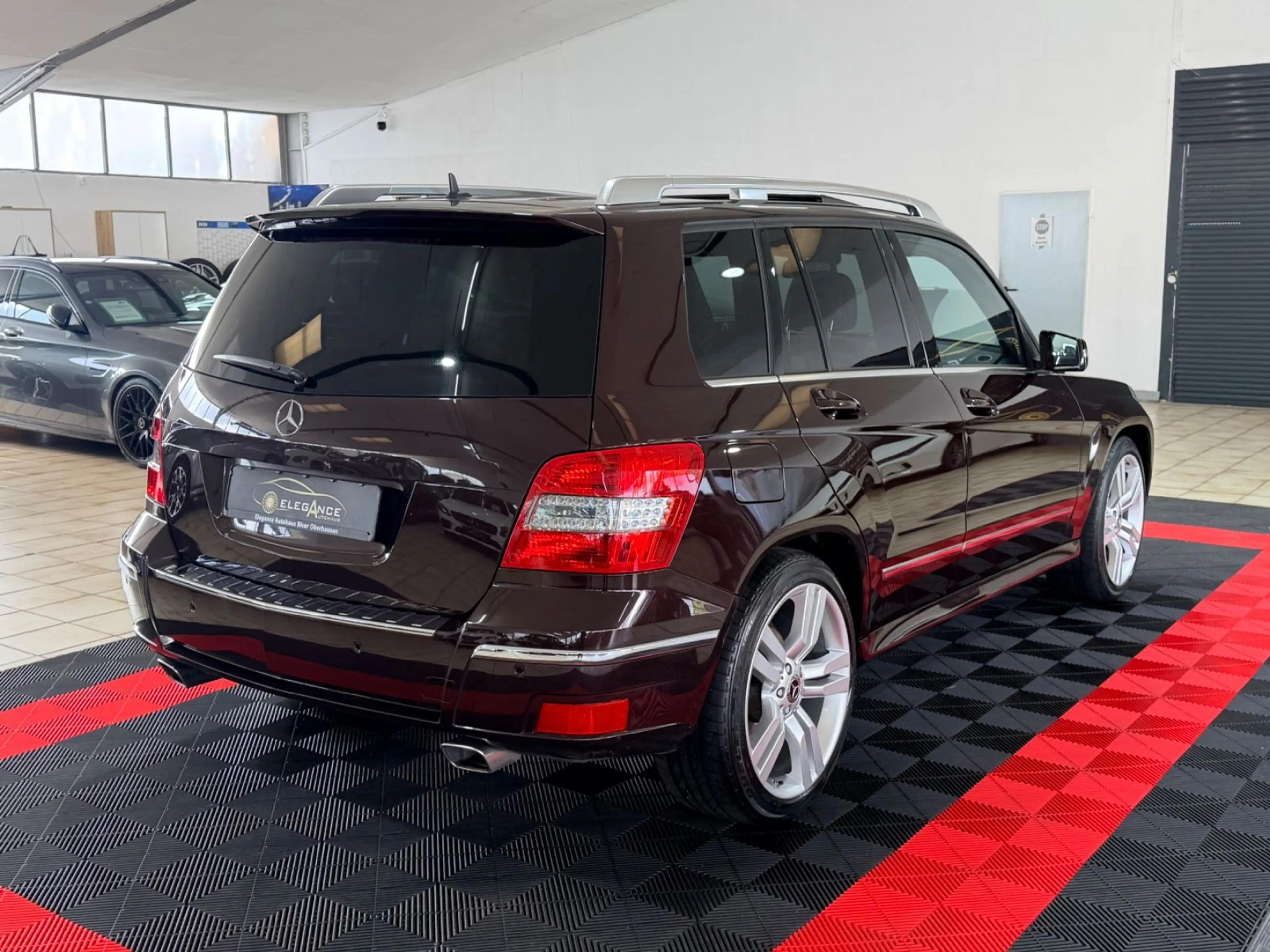 Mercedes-Benz GLK 350 CDI 4Matic*PANO*DESIGNO*MEMORY-SITZ* — photo 6