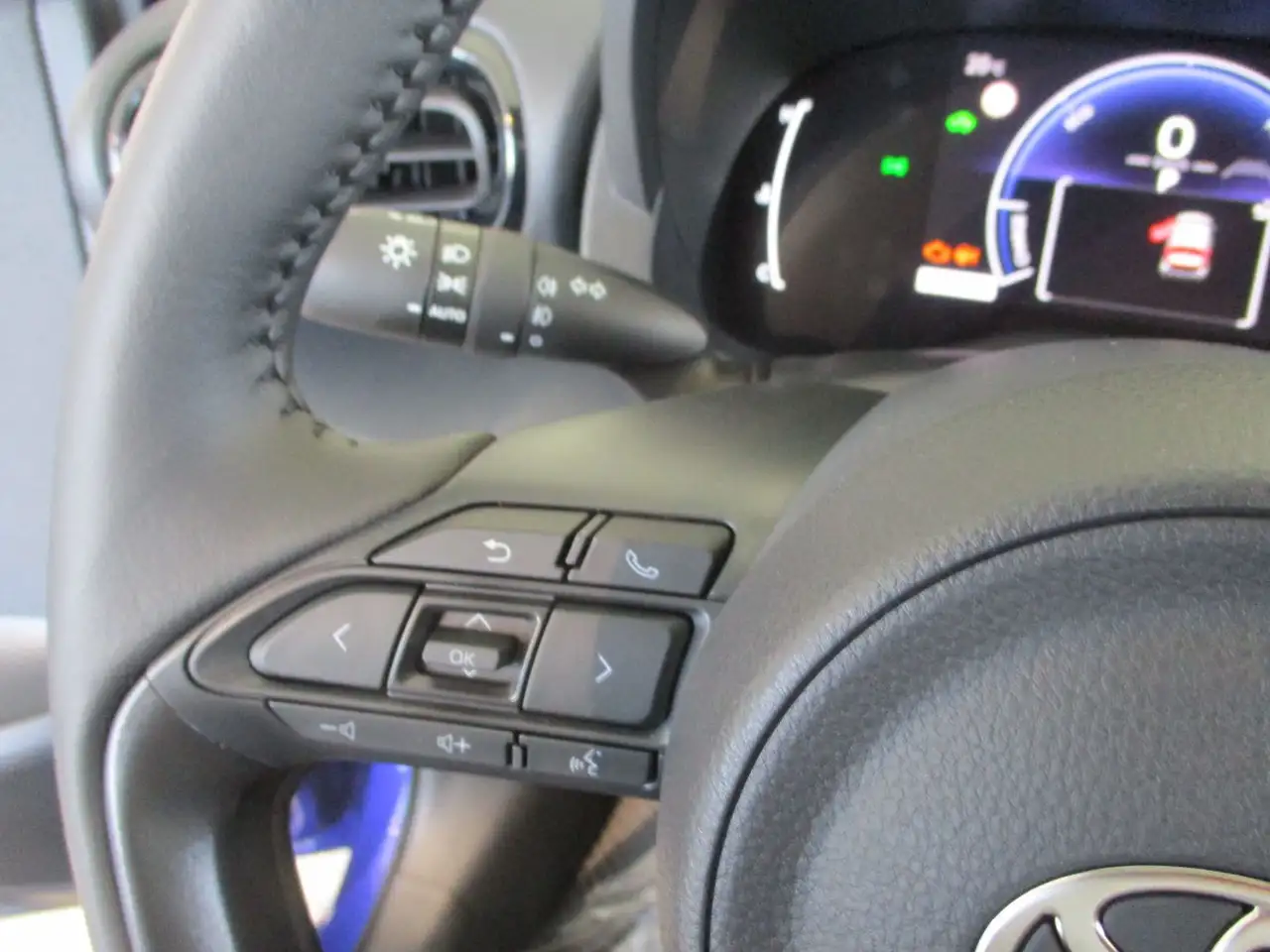 Toyota Yaris 1.5 Hybrid Teamplayer Comfort-Paket, Kamera 9
