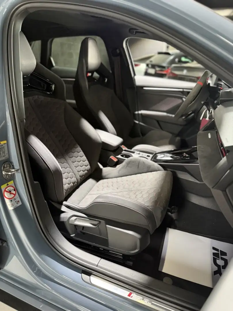 Audi RS3 Sportback quattro S tronic 294kW Gris - 2