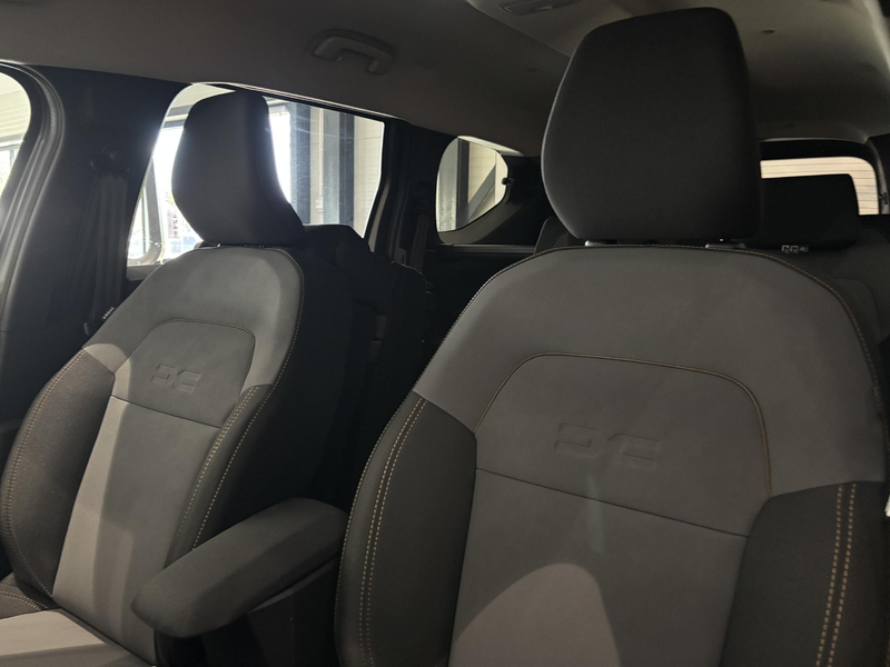 Dacia Jogger 1.0 TCe 100 ECO-G Extreme 7p. | Direct leverbaar | — photo 7