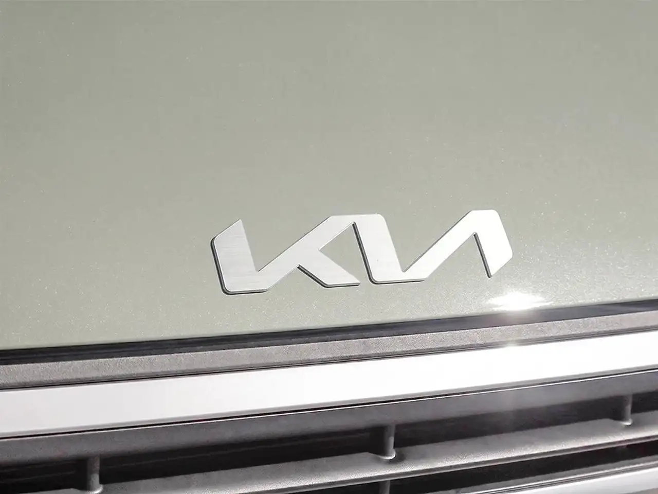 Kia K4 photo Kia K4