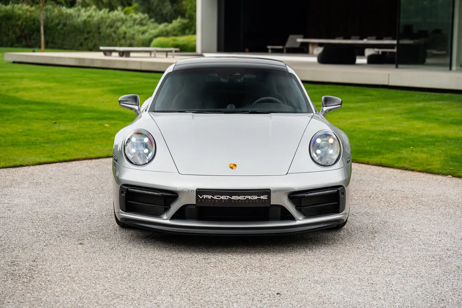 Porsche 992 .1 C2 GTS/18-WAY/PANO/CHRONO/BOSE/GTS INTERIOR Zilver - 2
