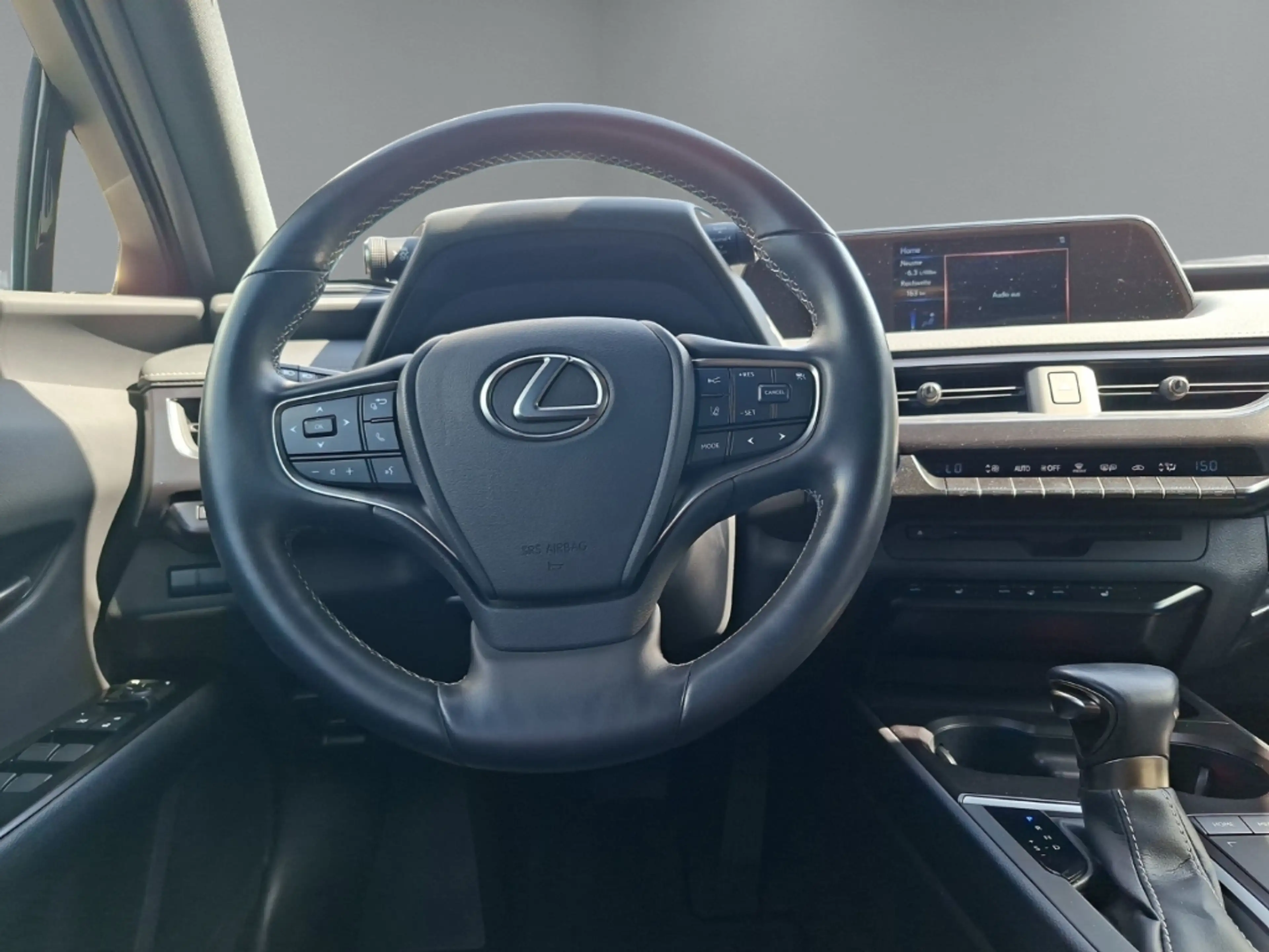 Lexus UX 250h LED ACC Apple CarPlay Android Auto Fahrerprofil Mu — photo 14