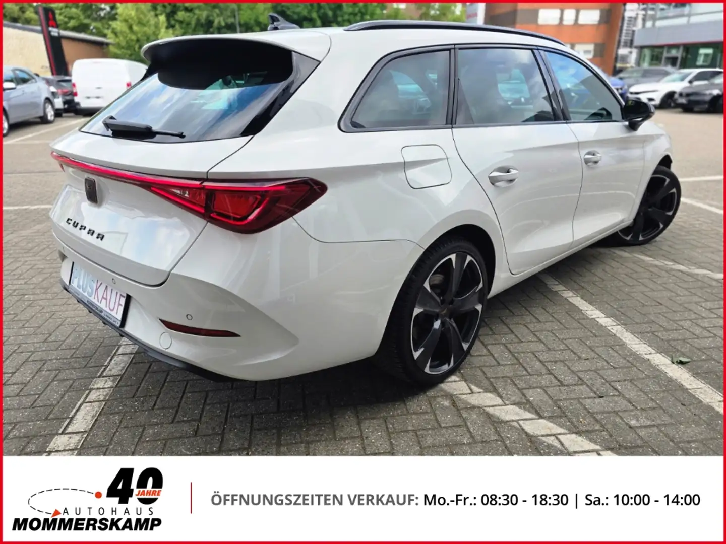 CUPRA Leon Sportstourer e-HYBRID 1.4+Digitales Cockpit+PDCv+h Weiß - 2