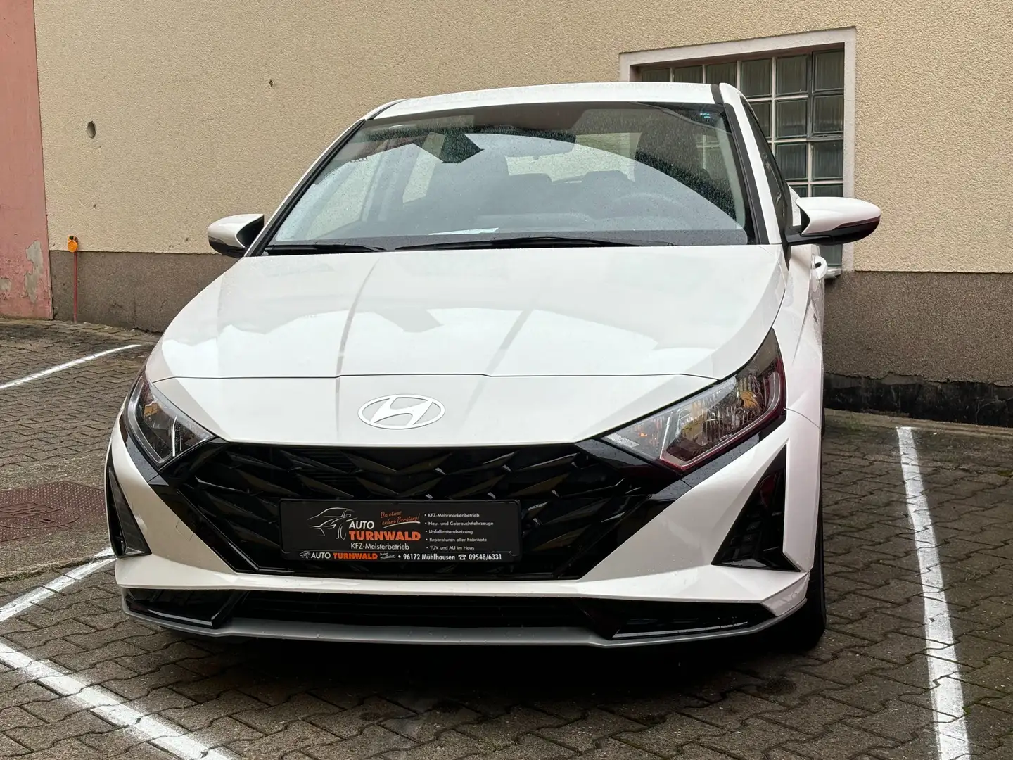 Hyundai i20 1.0 T-GDI 48V-Hybrid  Trend Weiß - 1